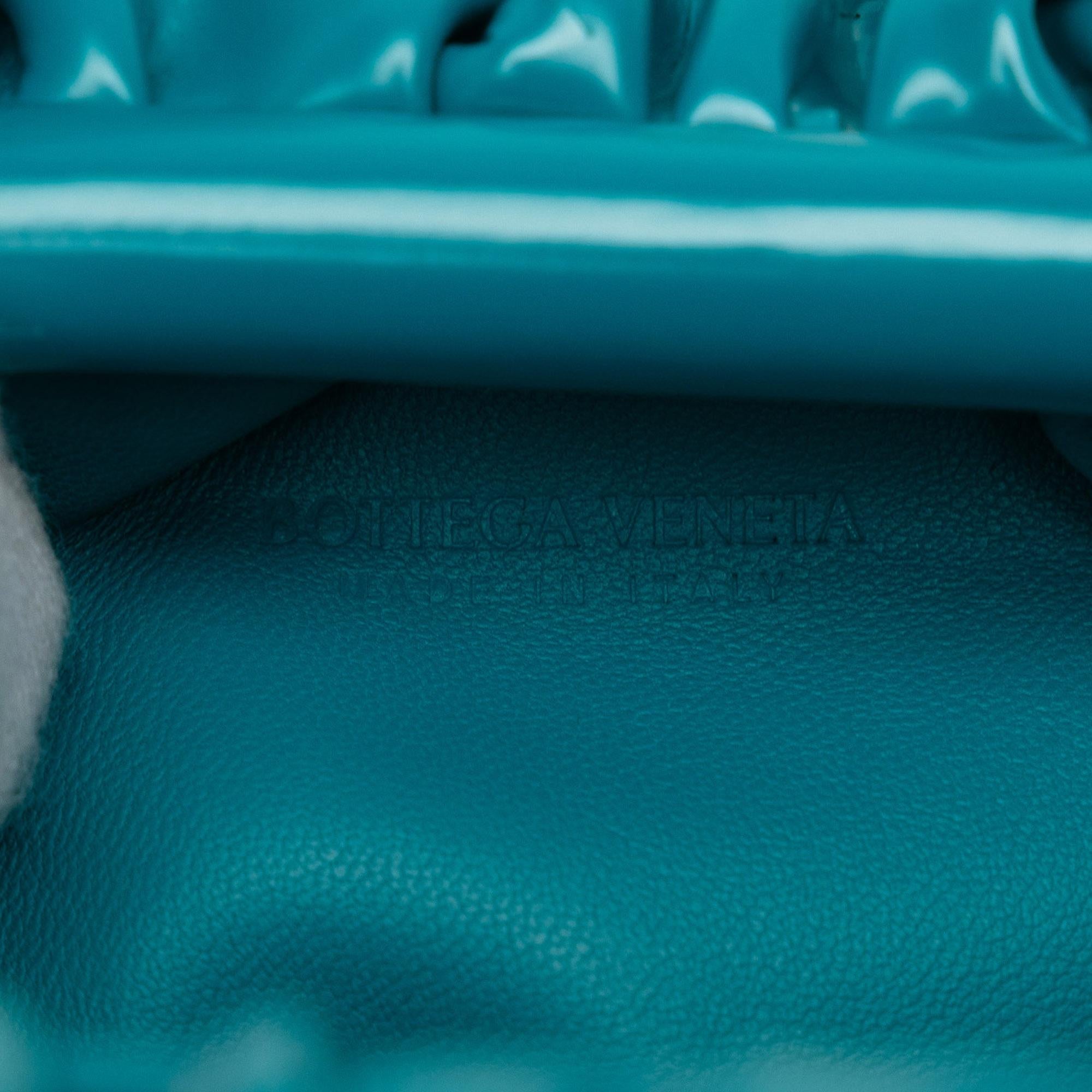 Bottega Veneta Patent Mini Pouch (SHG-vmfNa0)