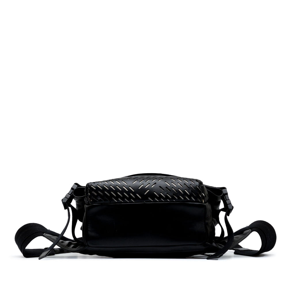 Bottega Veneta Perforated Leather Belt Bag (SHG-UU5Kic)