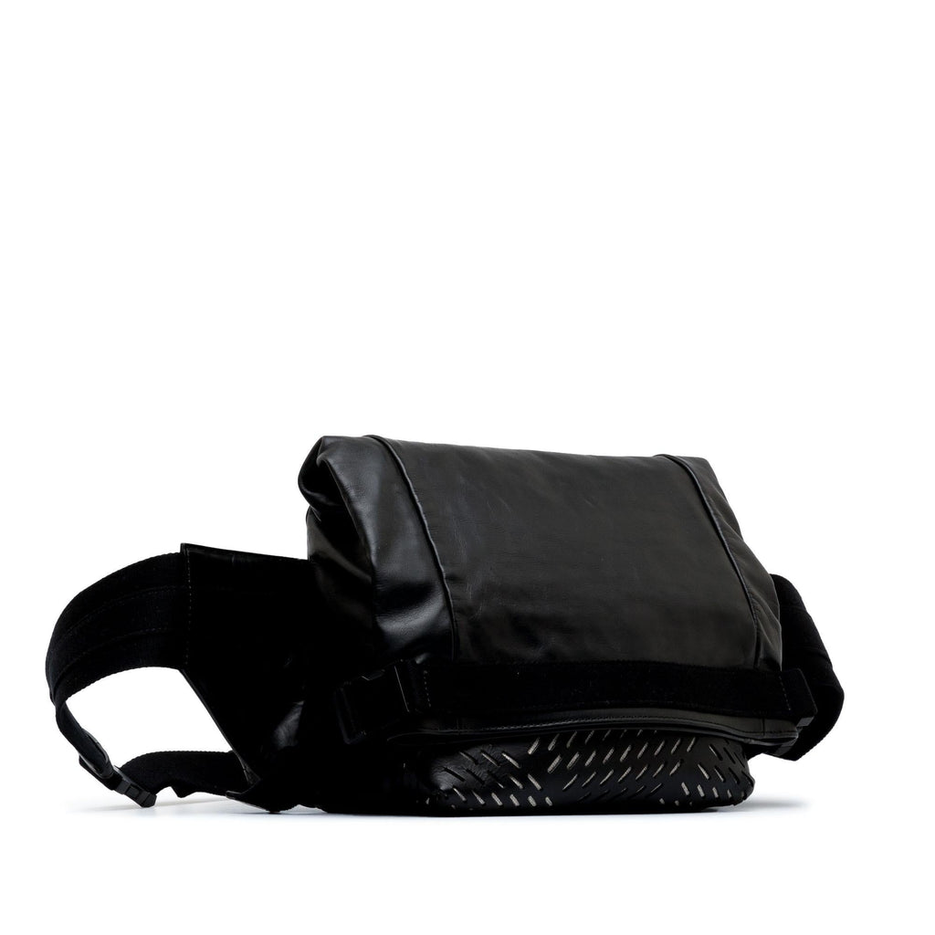 Bottega Veneta Perforated Leather Belt Bag (SHG-UU5Kic)