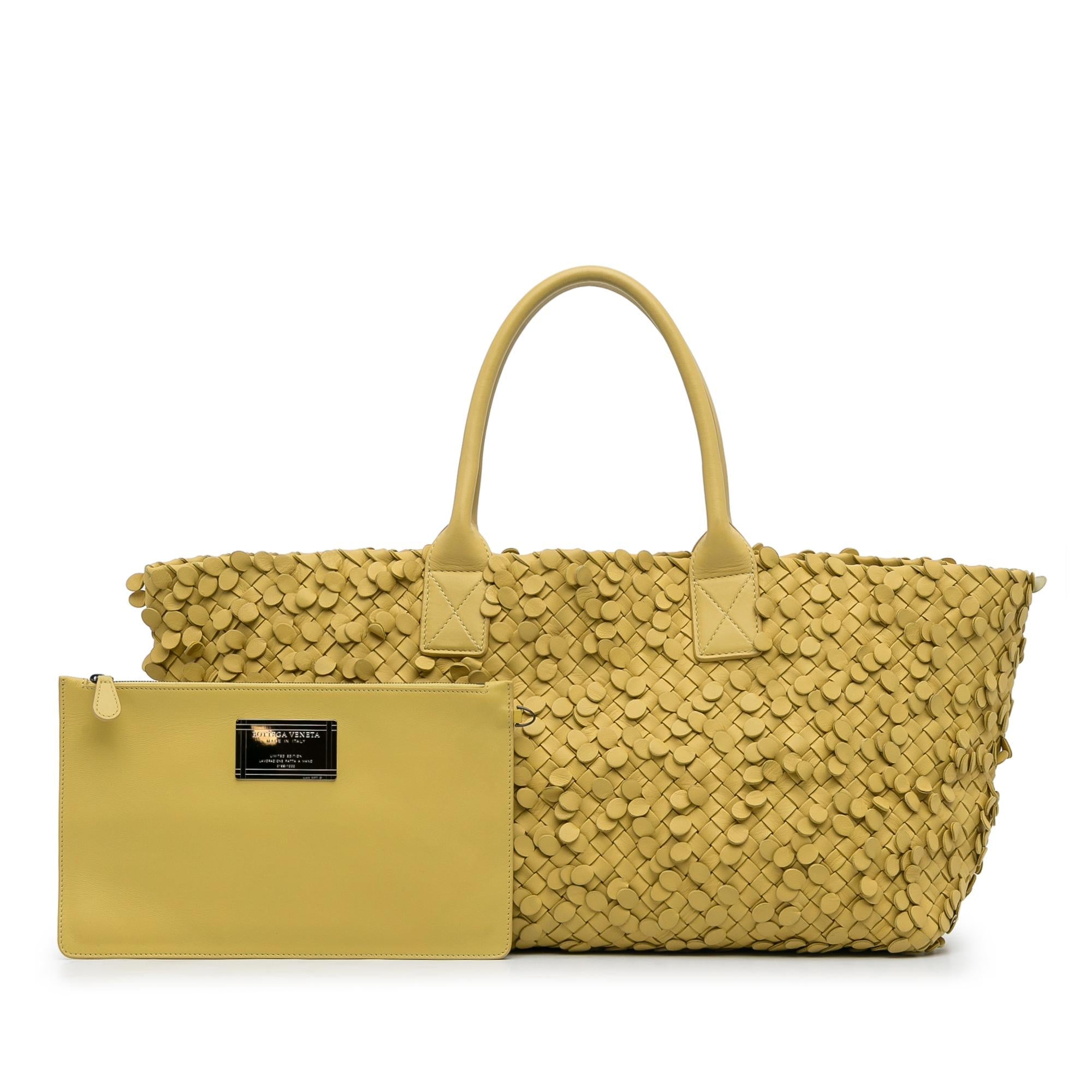 Bottega Veneta Poussin Paillettes Cabat Tote (SHG-uM0GAC)