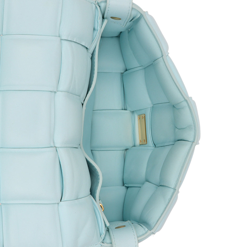 Bottega Veneta Puffed Leather Cassette Crossbody (SHF-WwMbsR)