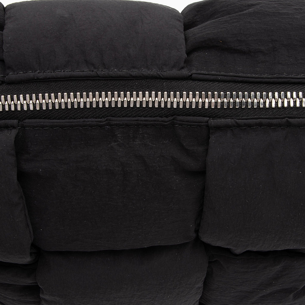 Bottega Veneta Puffed Nylon Tech Cassette Belt Bag (SHF-soDCyH)