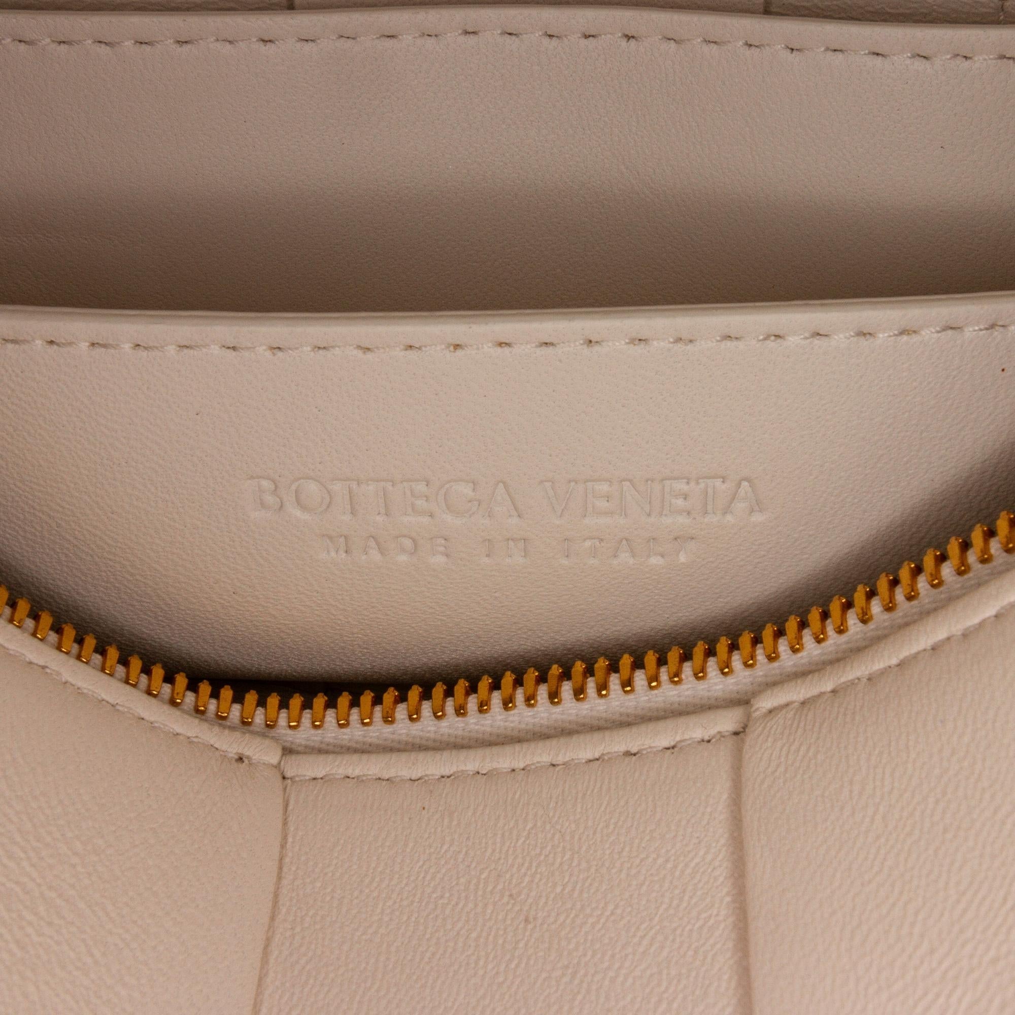 Bottega Veneta Small Intrecciato Brick Cassette (SHG-d8NTqh)