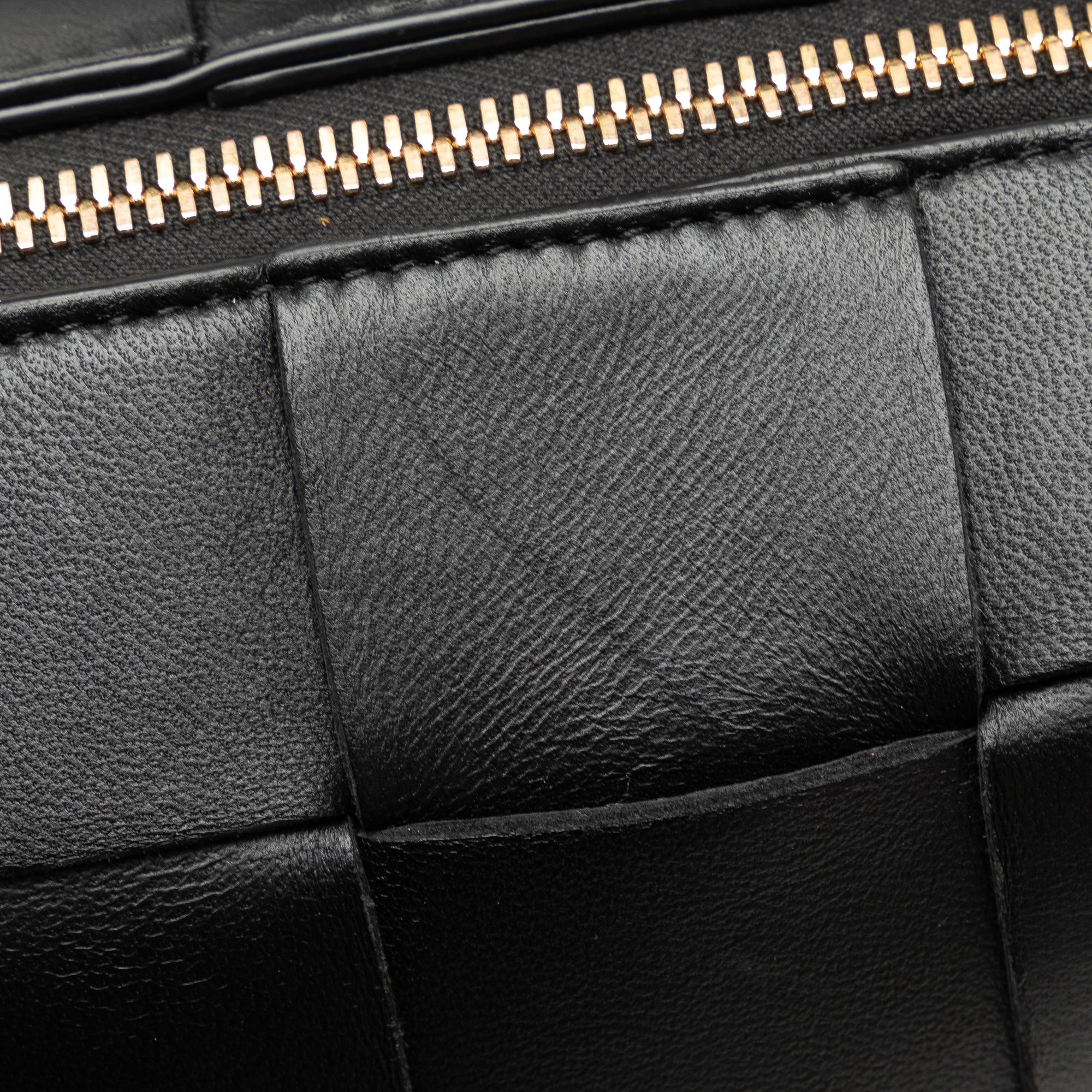 Bottega Veneta Small Intrecciato Brick Cassette (SHG-InFeXB)