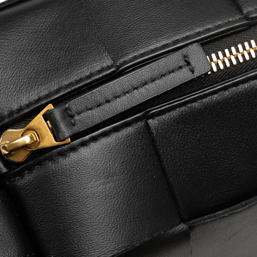 Bottega Veneta Small Intrecciato Brick Cassette (SHG-InFeXB)