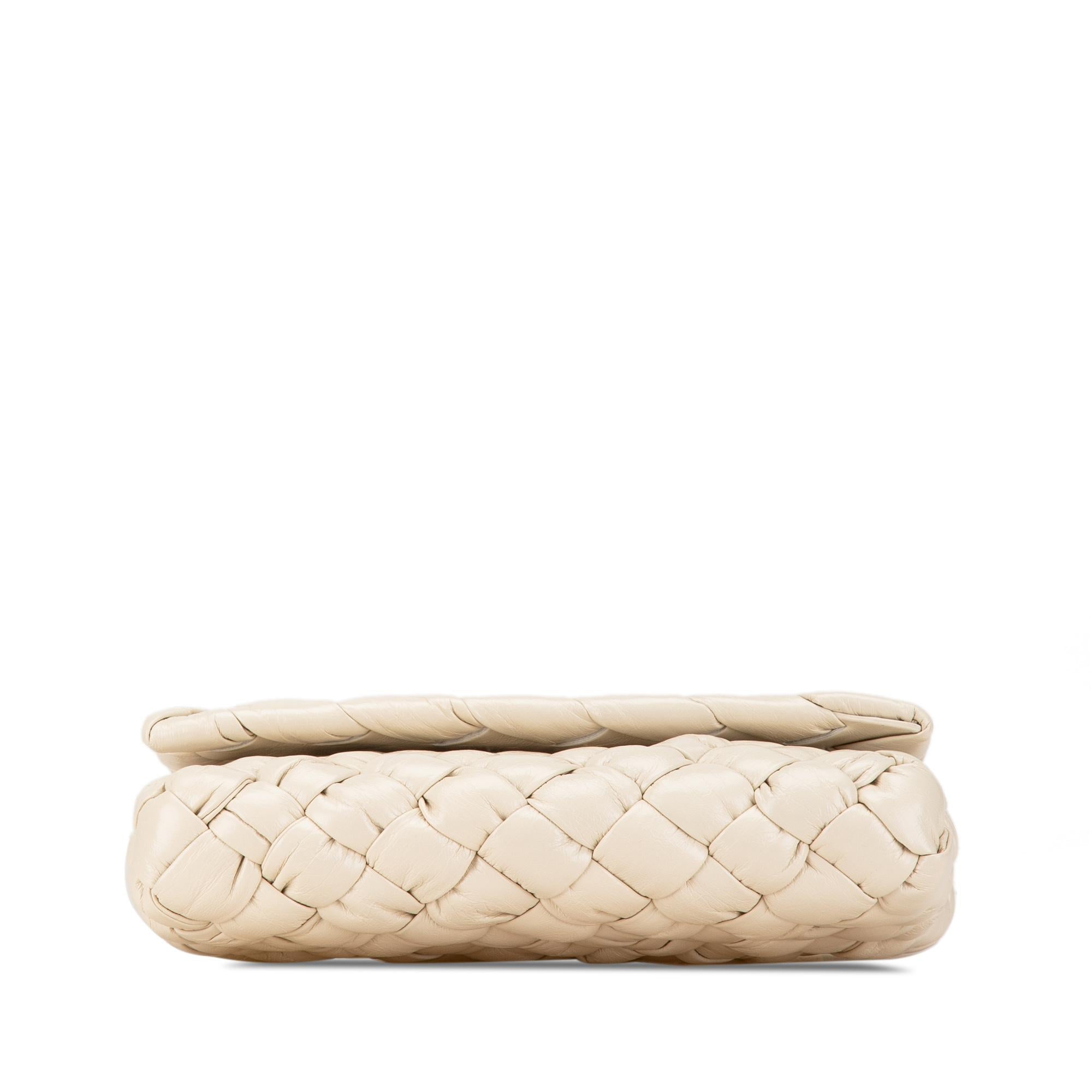 Bottega Veneta Small Intrecciato Rumple Messenger Bag (SHG-N7USVX)