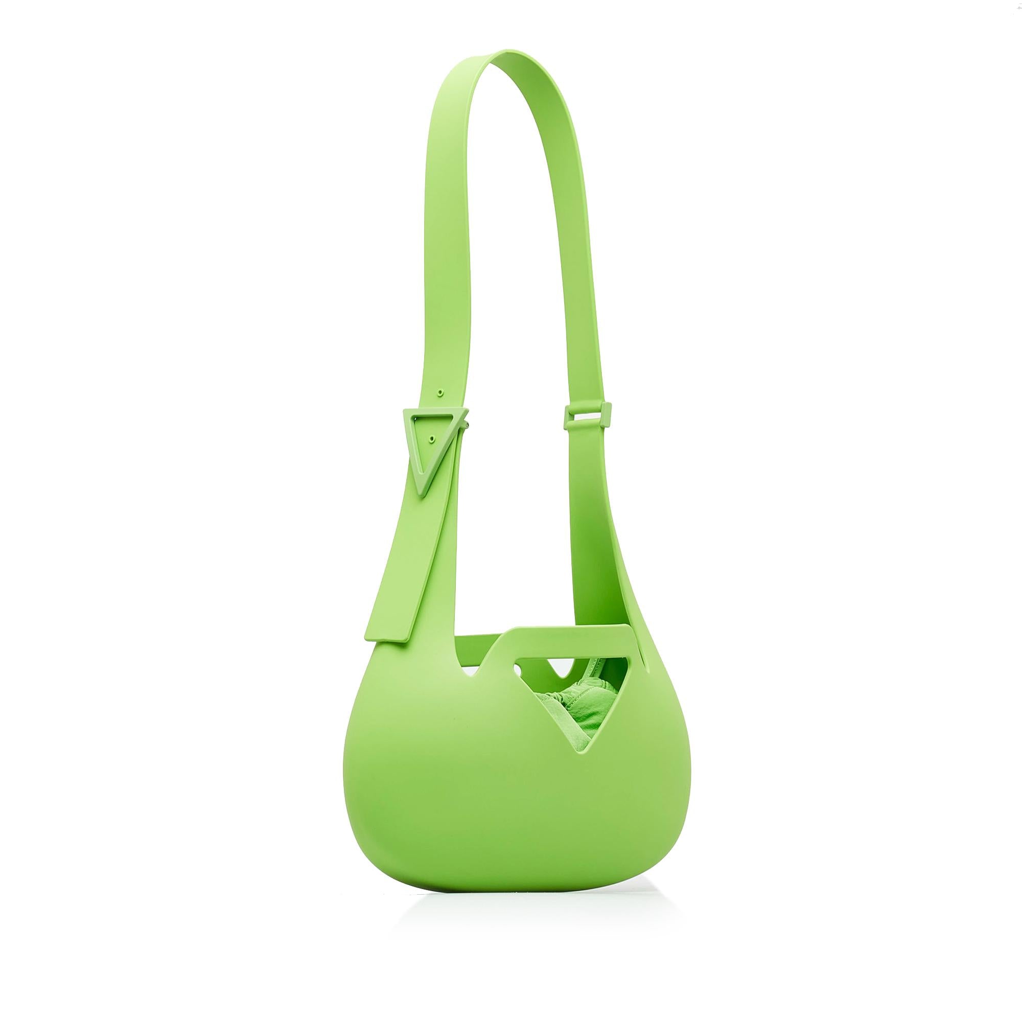 Bottega Veneta Small Rubber Moulded Punch (SHG-Kb7qaf)