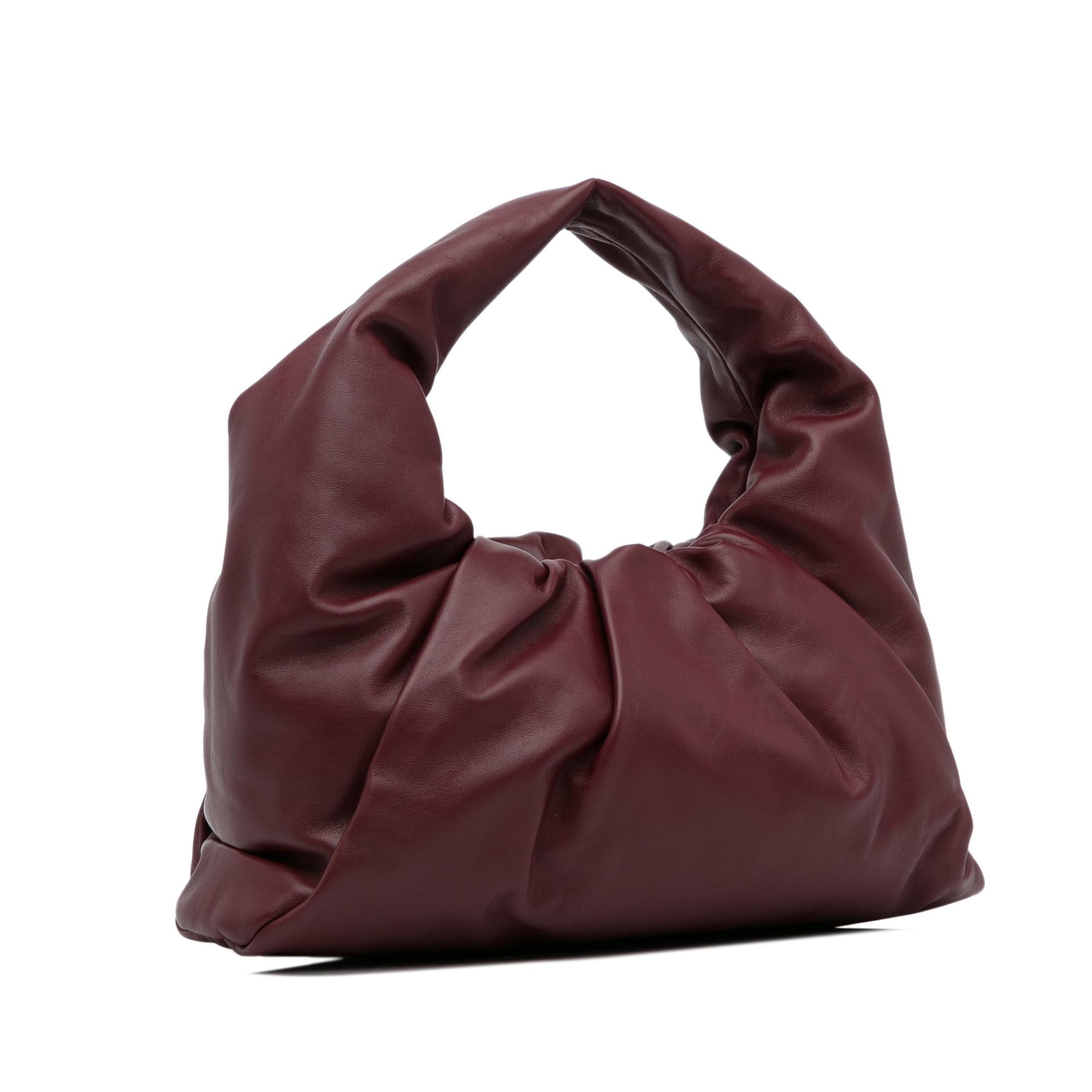 Bottega Veneta Small The Shoulder Pouch (SHG-VsZmnm)