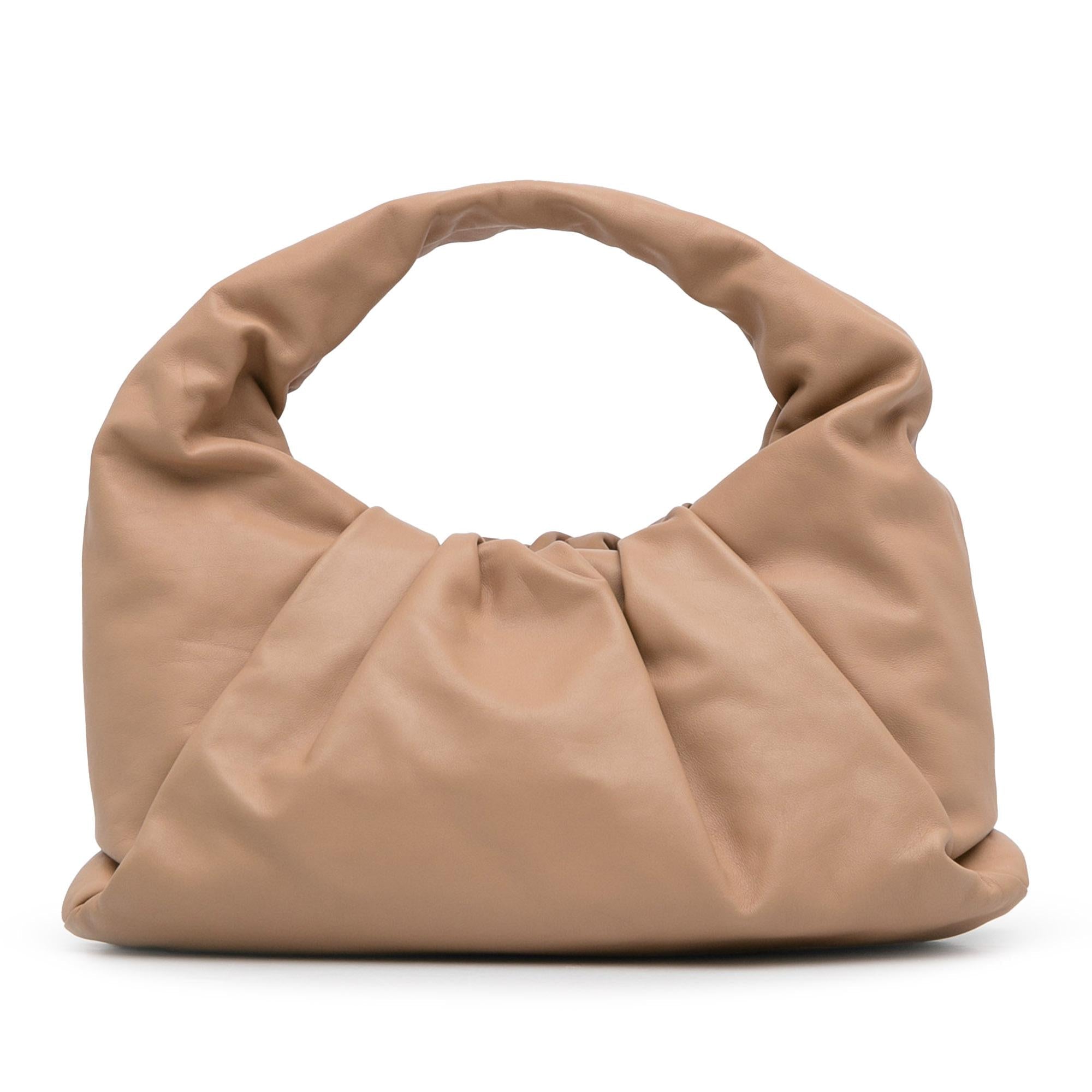 Bottega Veneta Small The Shoulder Pouch (SHG-ODXaJb)