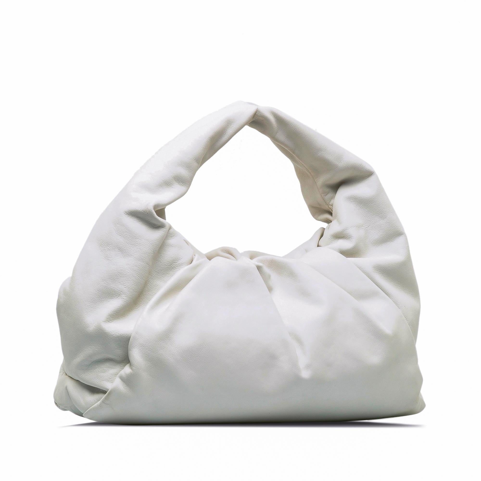 Bottega Veneta Small The Shoulder Pouch (SHG-bYVvdG)