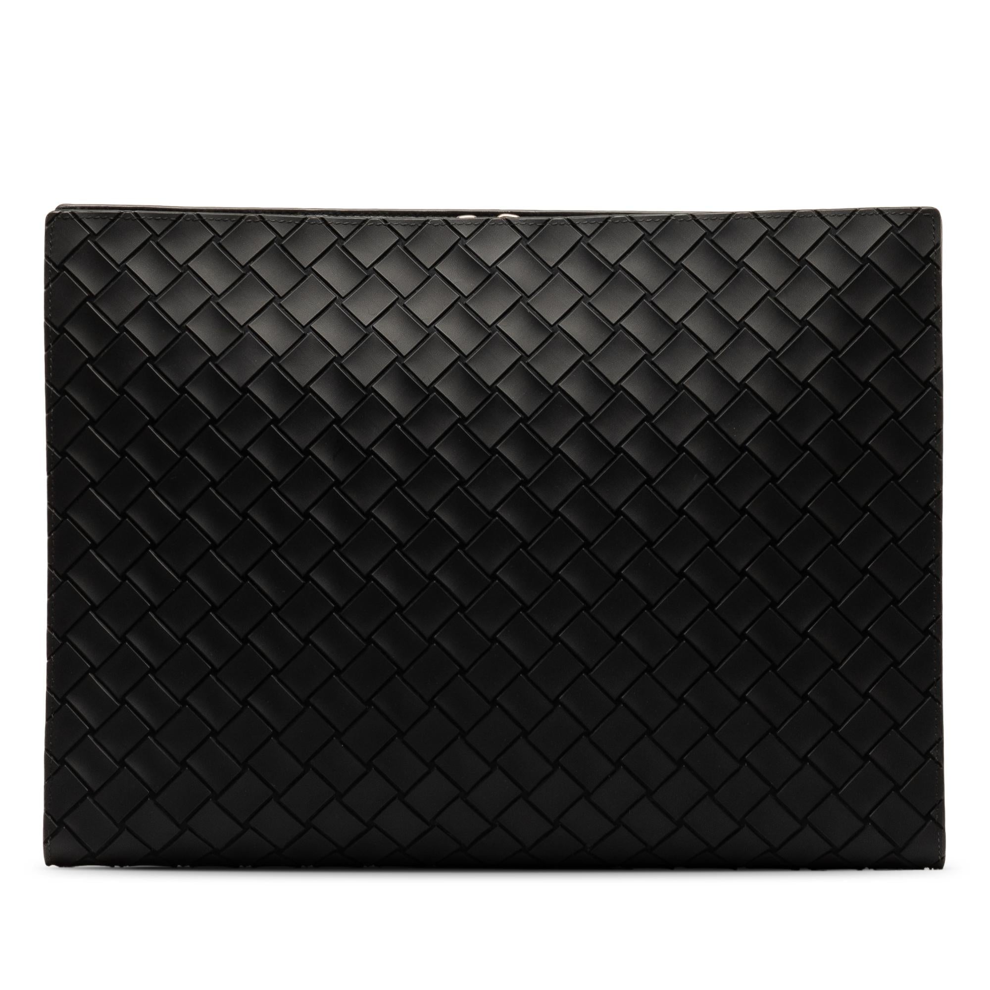Bottega Veneta Tech Rubber Intrecciato Clutch (SHG-a5YxBy)