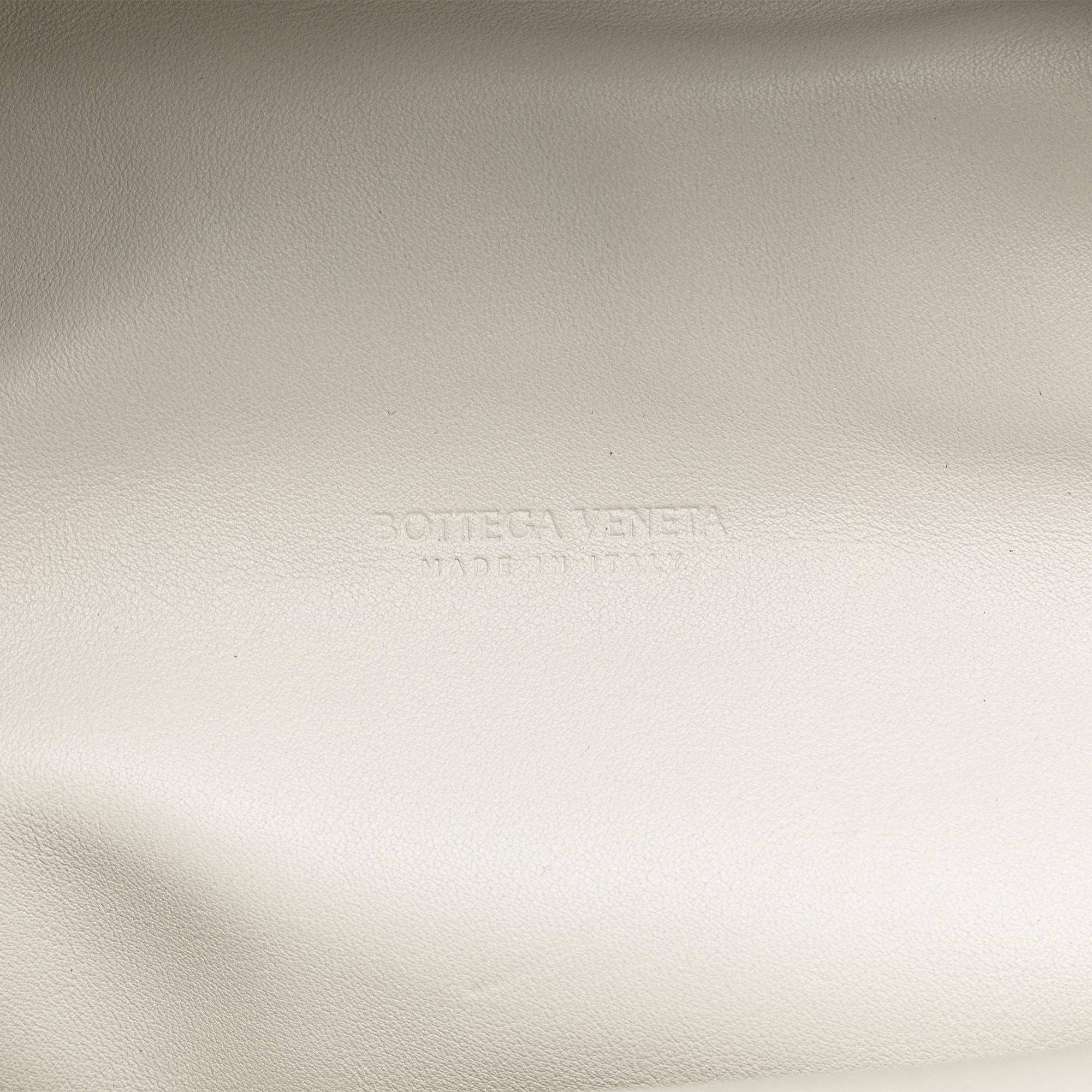 Bottega Veneta The Belt Chain Pouch (SHG-6IxDOP)