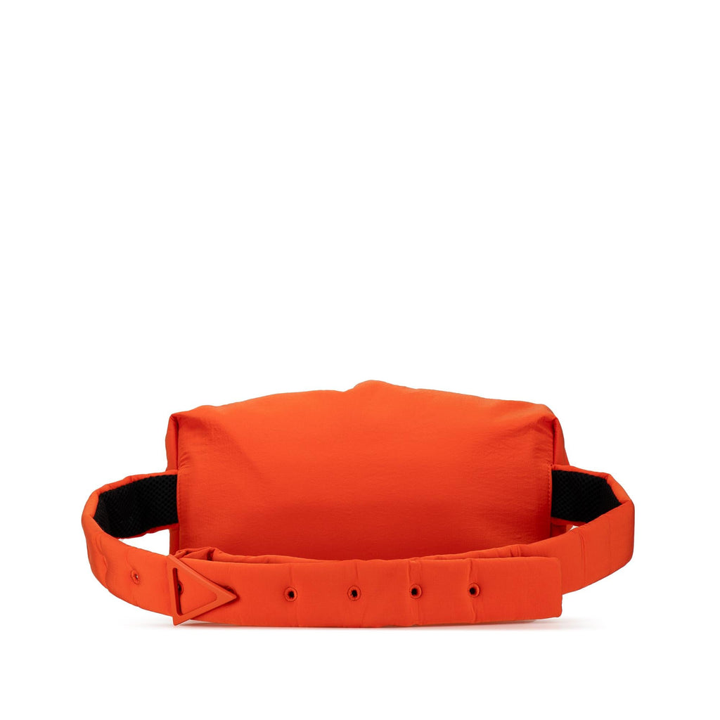 Bottega Veneta The Body Pouch (SHG-RGpOdP)