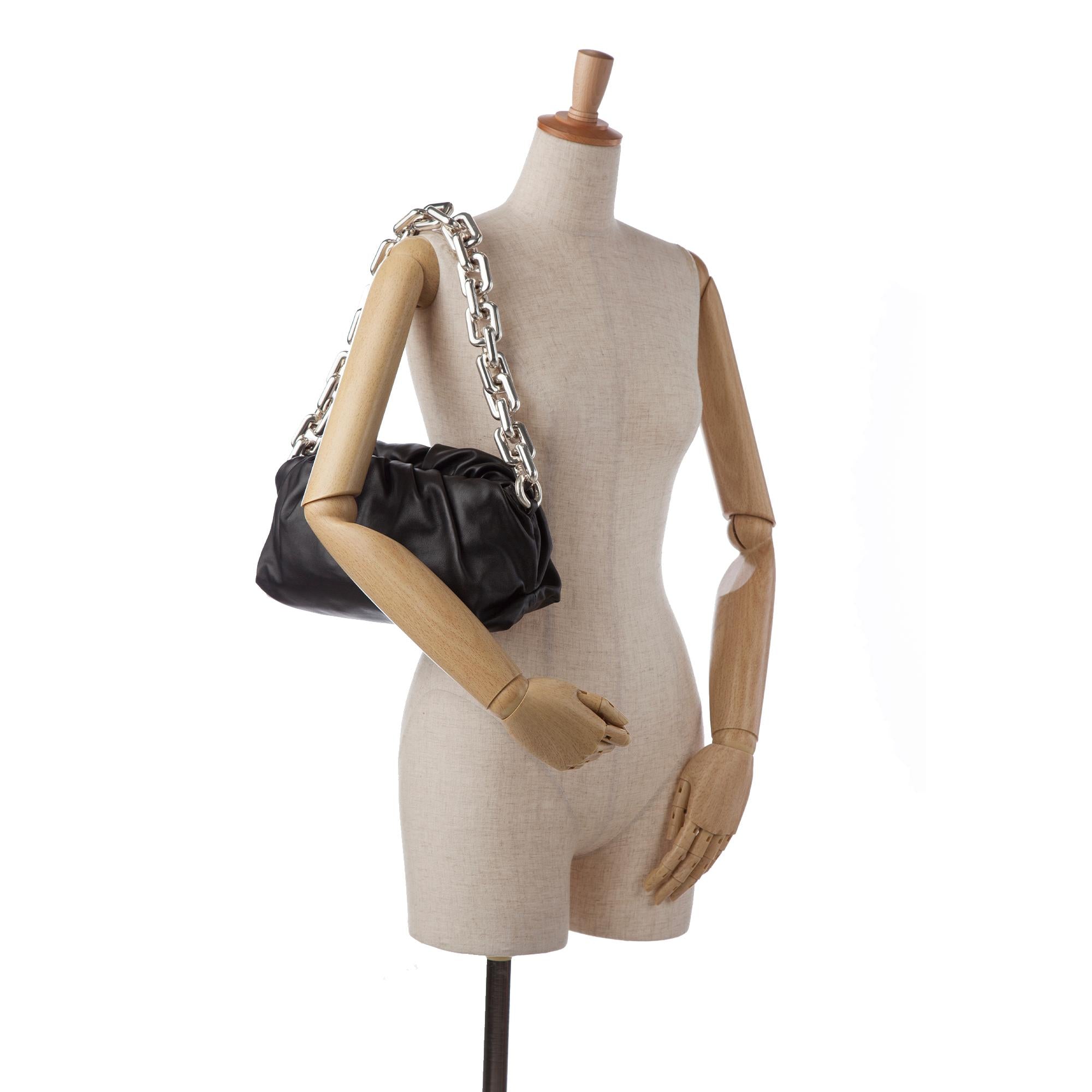 Bottega Veneta The Chain Pouch (SHG-EcDGXI)