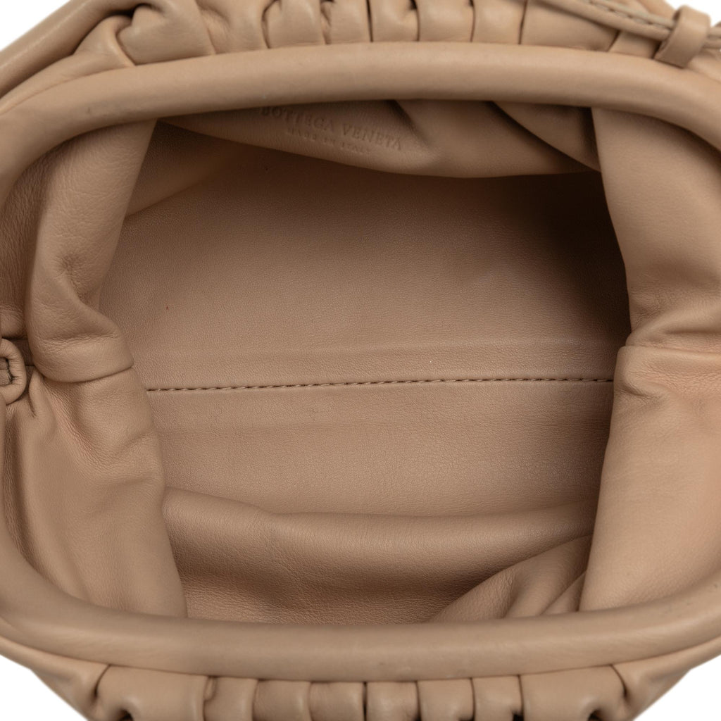 Bottega Veneta The Mini Pouch (SHG-8fdUJB)