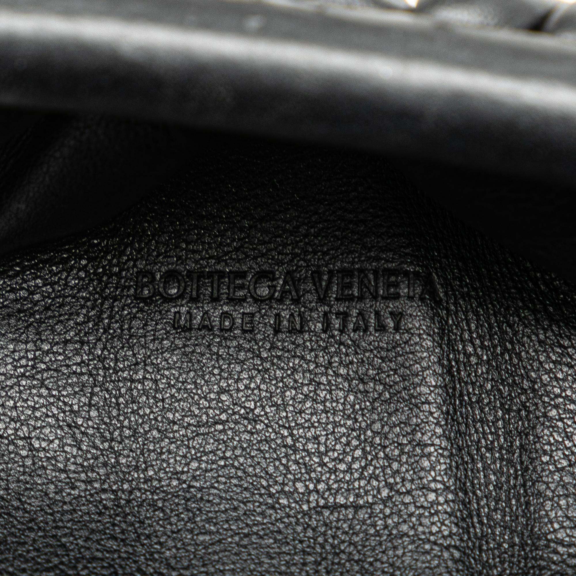 Bottega Veneta The Mini Pouch (SHG-E4duHR)