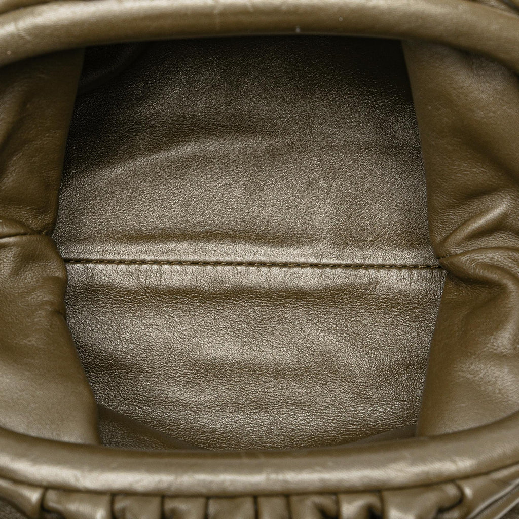 Bottega Veneta The Mini Pouch (SHG-C8e0jP)