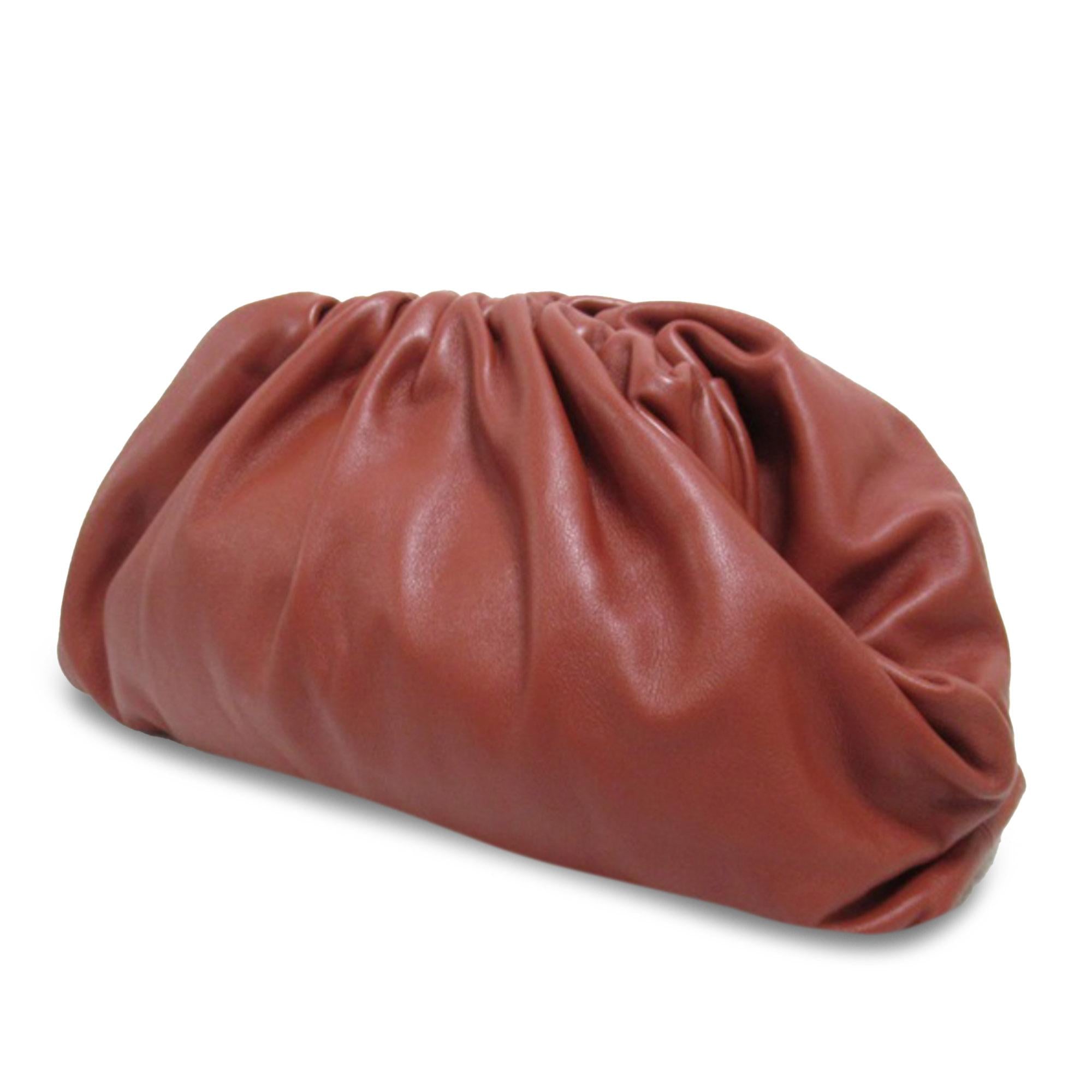 Bottega Veneta The Pouch Clutch (SHG-k422D2)