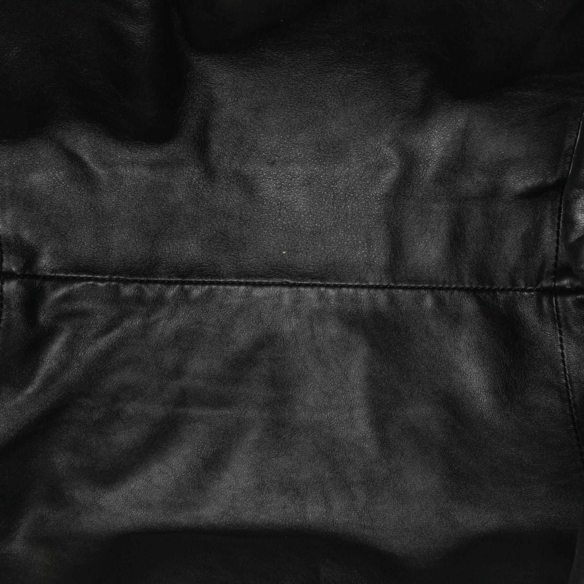 Bottega Veneta The Pouch Clutch (SHG-lpaDv5)