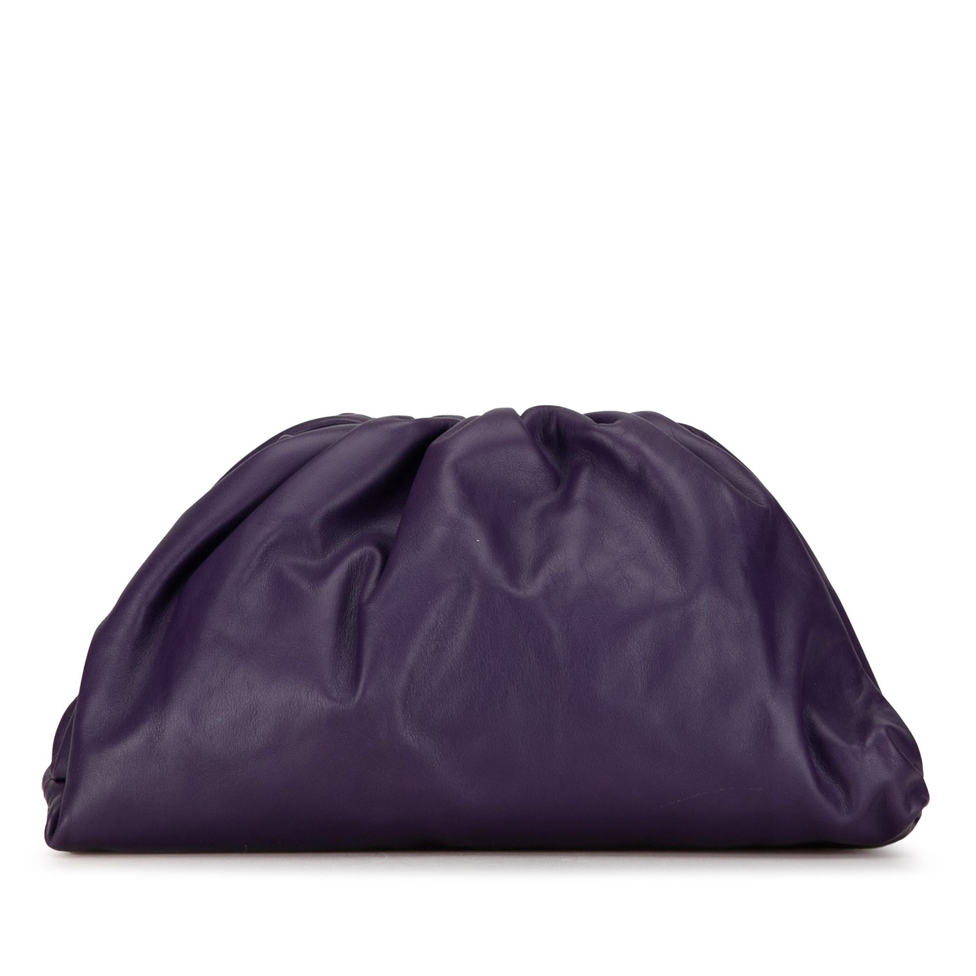 Bottega Veneta The Pouch (SHG-YVKyXp)