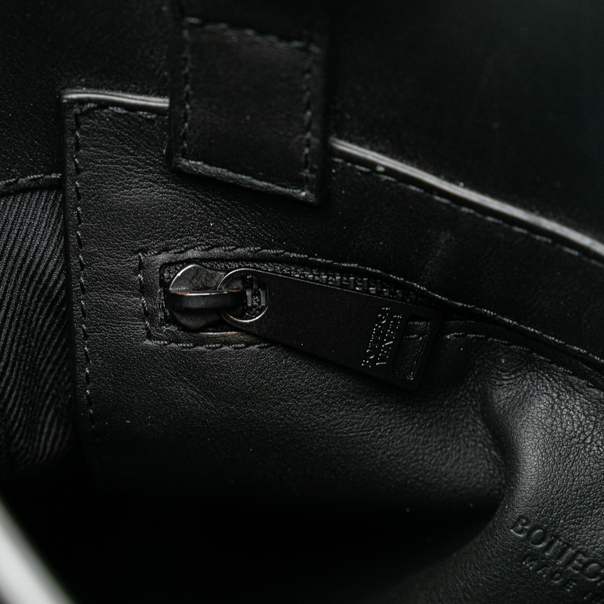Bottega Veneta The Slot Crossbody (SHG-rruDkG)