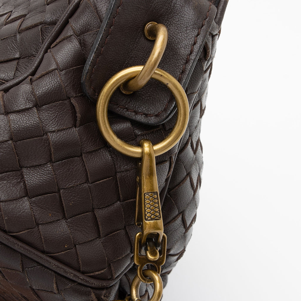 Bottega Venetta Inrecciato Nappa Shoulder Bag (SHF-J45QSZ)