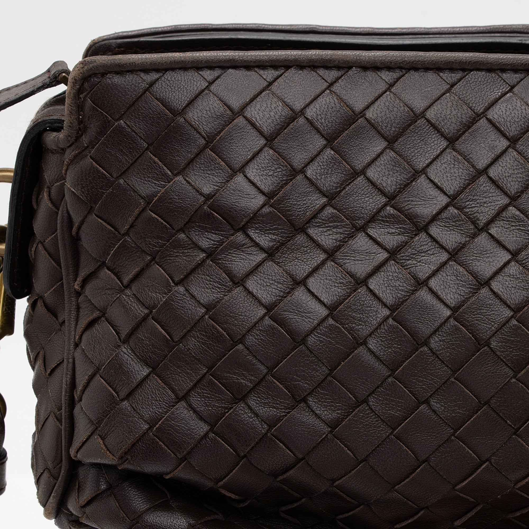 Bottega Venetta Inrecciato Nappa Shoulder Bag (SHF-J45QSZ)