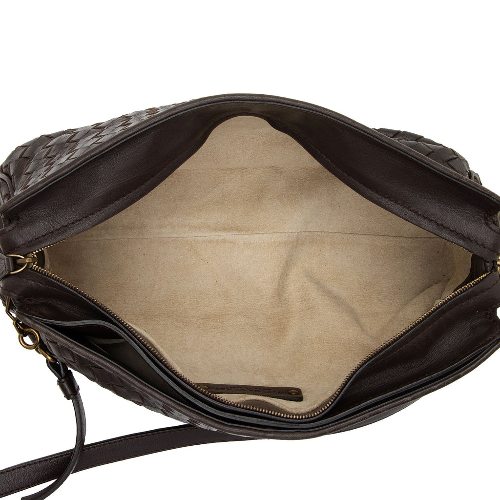 Bottega Venetta Inrecciato Nappa Shoulder Bag (SHF-J45QSZ)