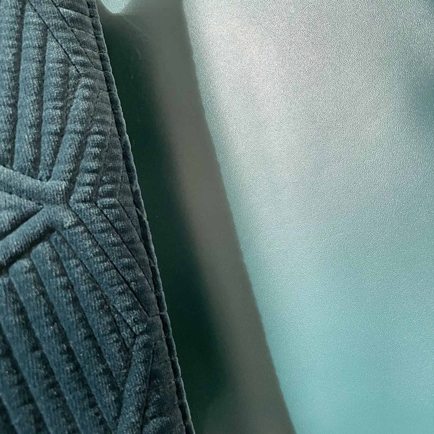 Bvlgari Velvet Serpenti Diamond Blast Shoulder Bag