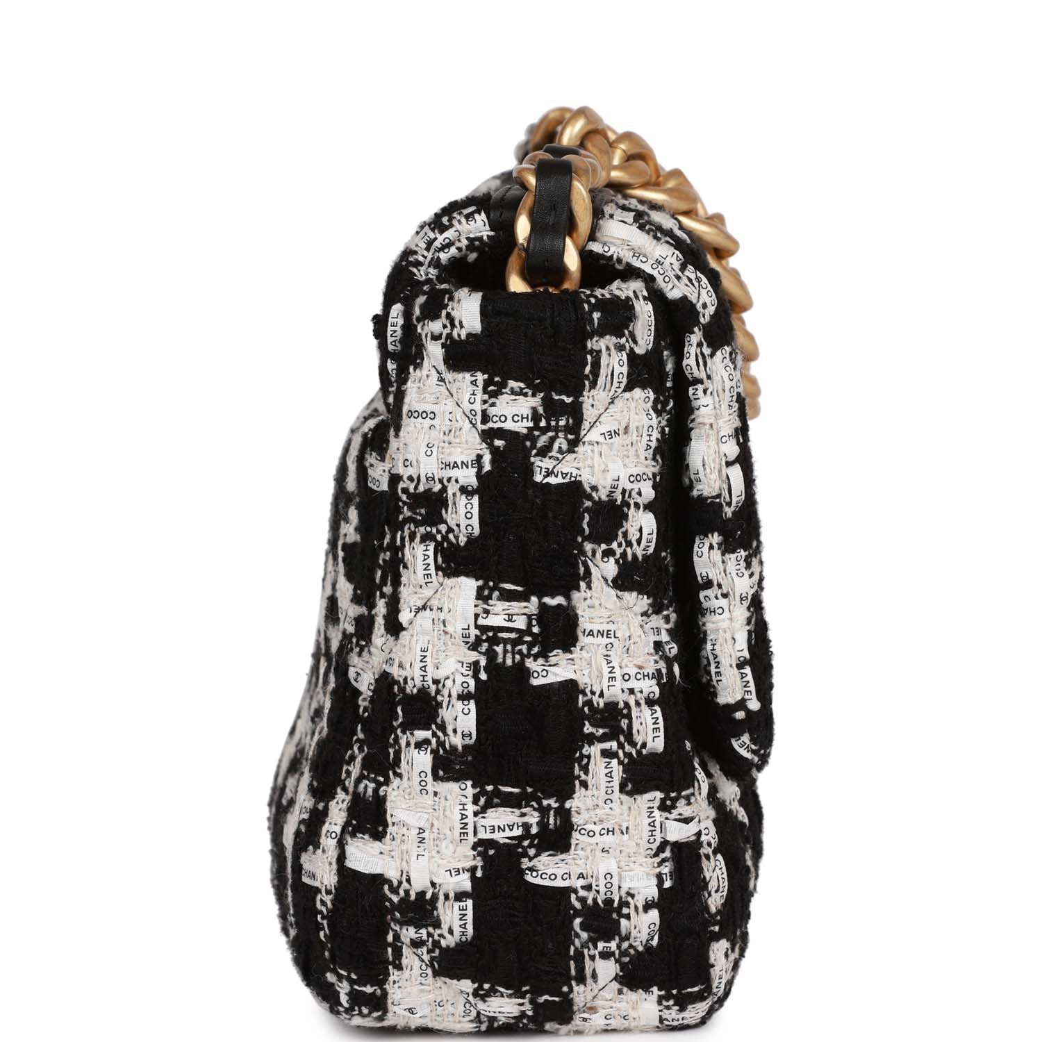 Pre-owned Chanel Medium 19 Flap Bag Black and White Tweed Mixed Hardware