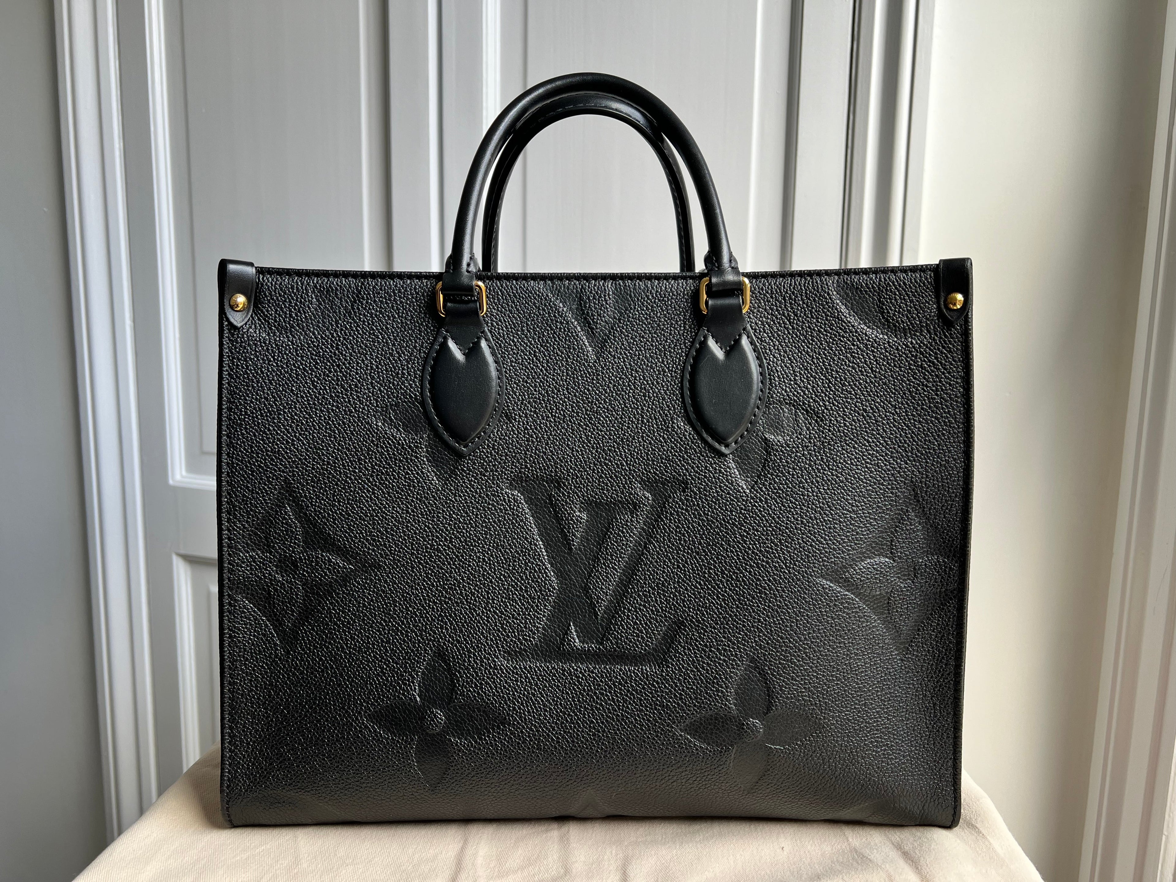 Louis Vuitton On the Go MM Black Empreinte (RRP £2,450)