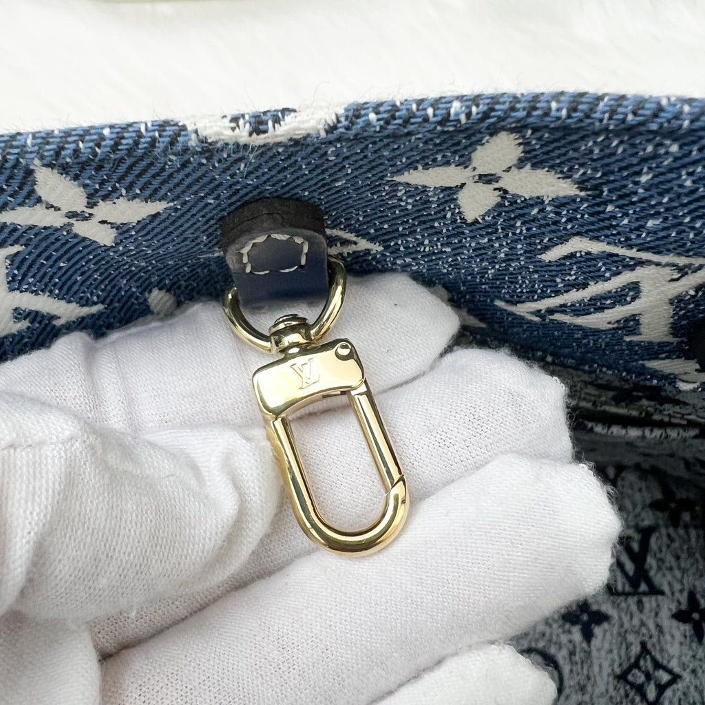 LV Onthego MM in Ombre Blue Denim and GHW