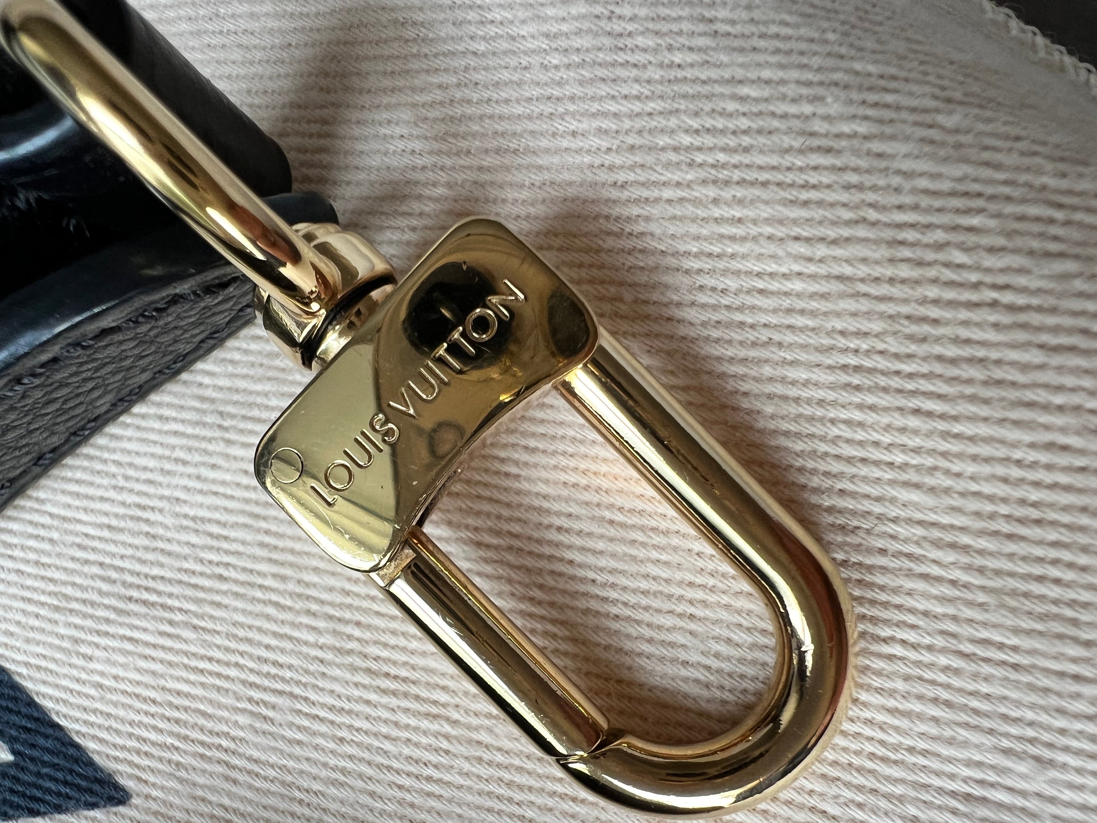 Louis Vuitton Pochette Metis Black Empreinte (RRP £2,110)