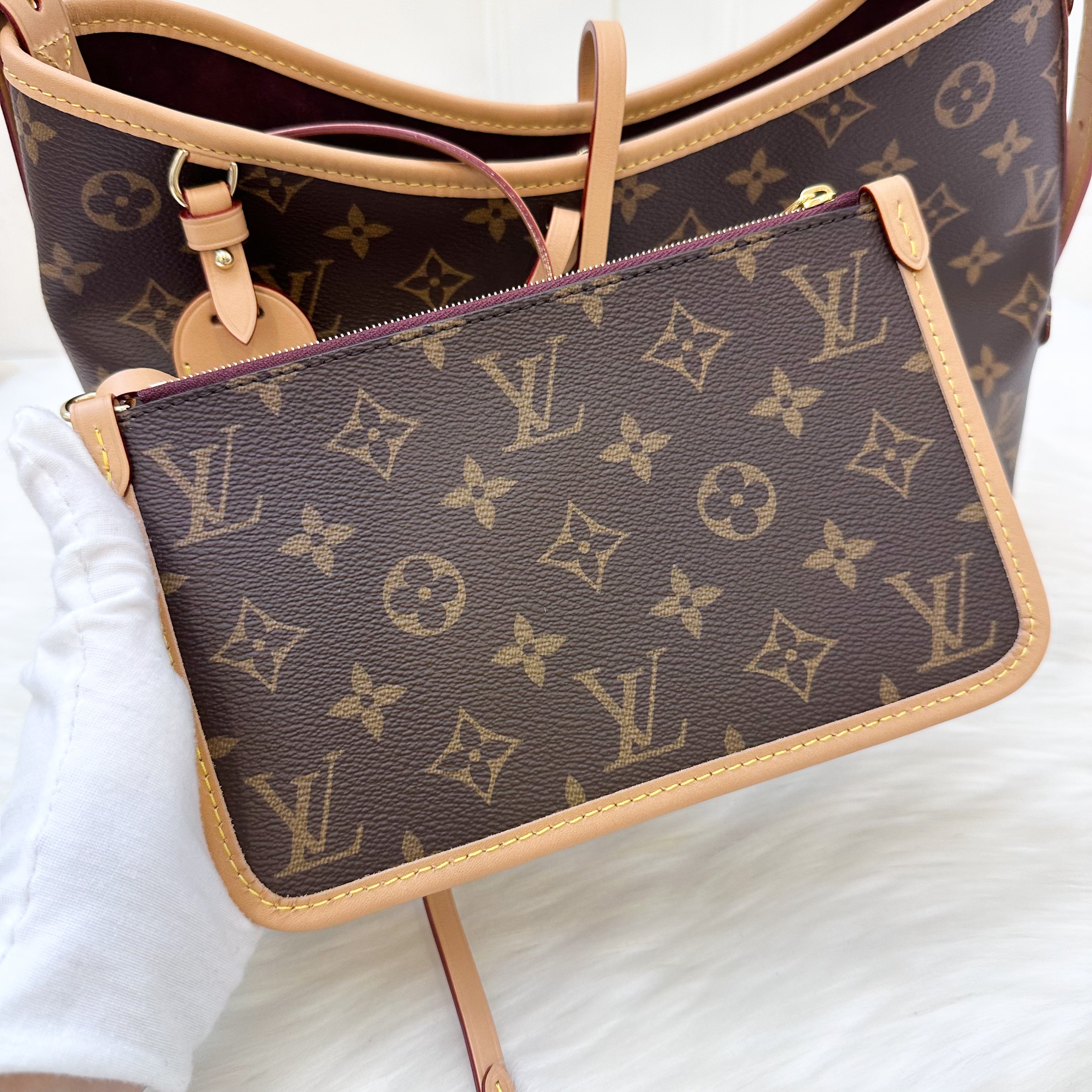 LV Carryall PM in Monogram Canvas and GHW