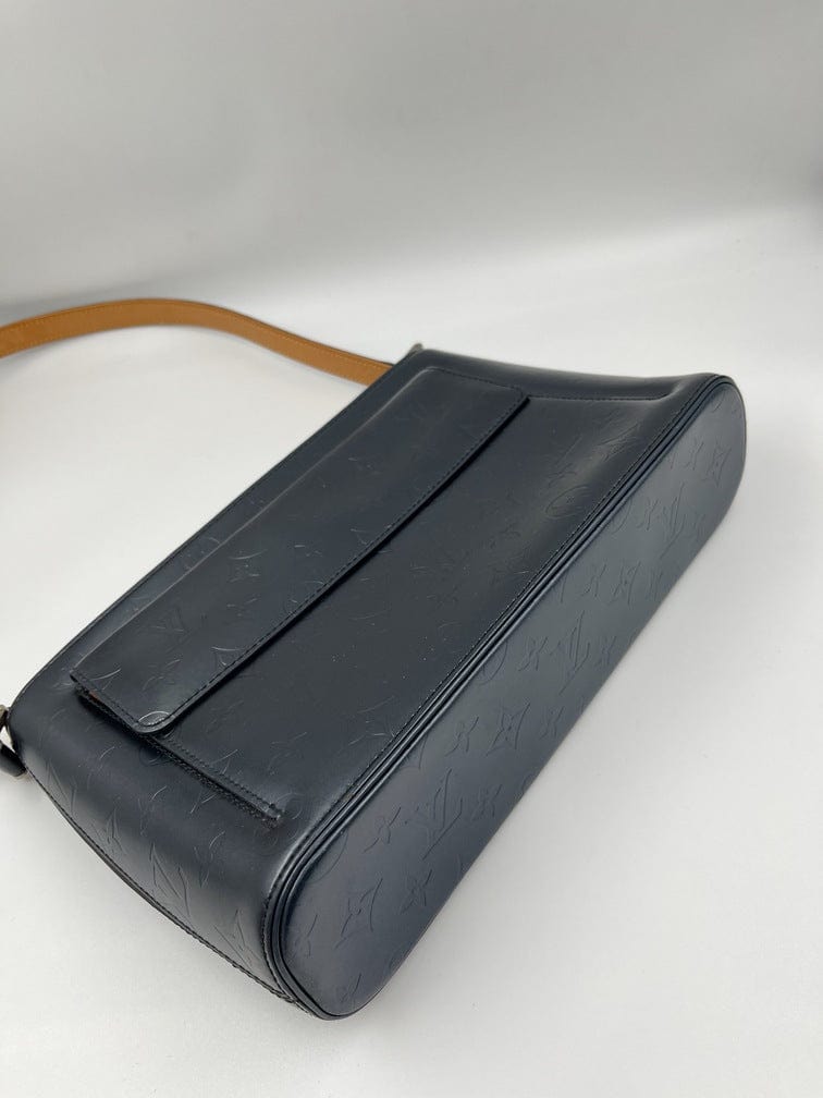 Louis Vuitton Mat Allston Handbag Monogram Vernis