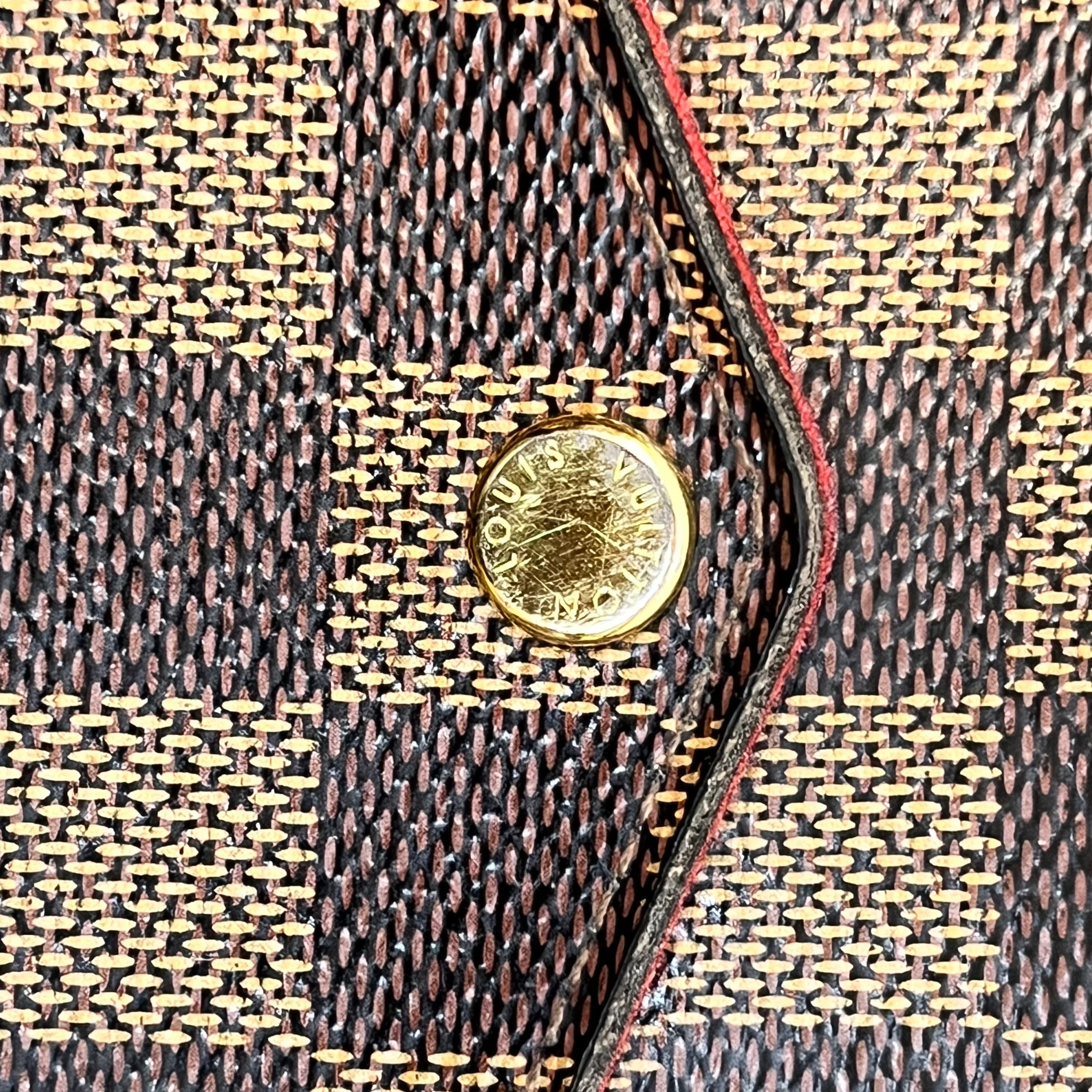 LOUIS VUITTON Pochette Felicie Brown Damier Ebene Canvas Crossbody Bag