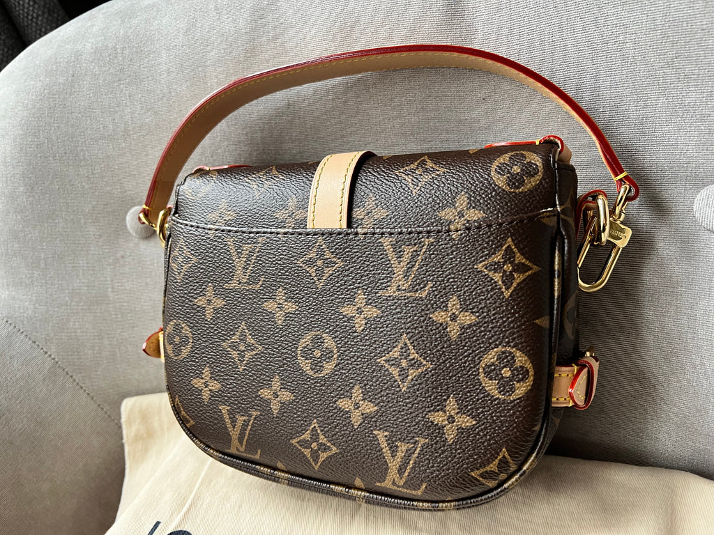 Louis Vuitton Saumur BB Monogram (RRP £1830)