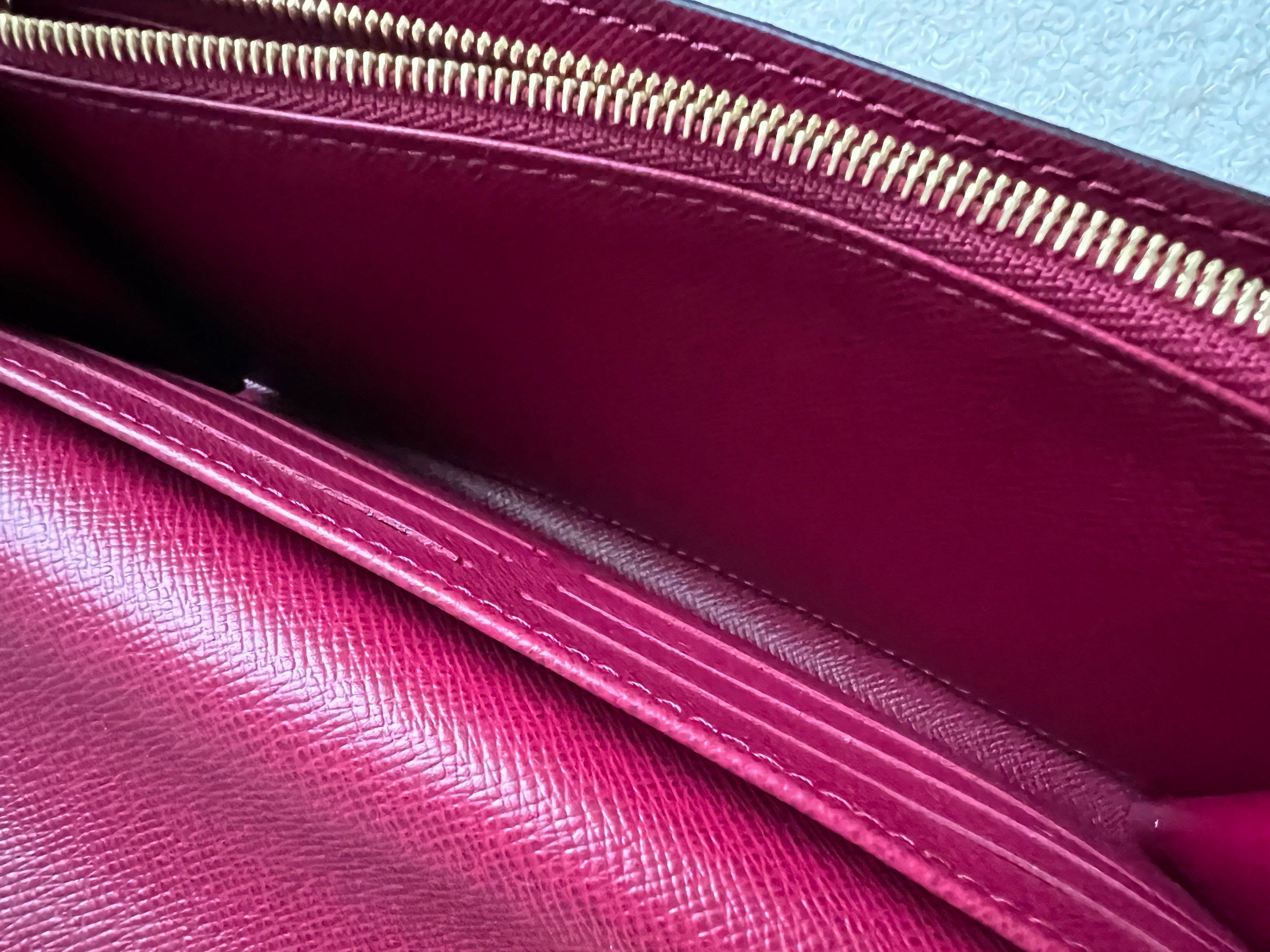 Louis Vuitton Sarah Wallet in Monogram and Fuchsia  (RRP £490)