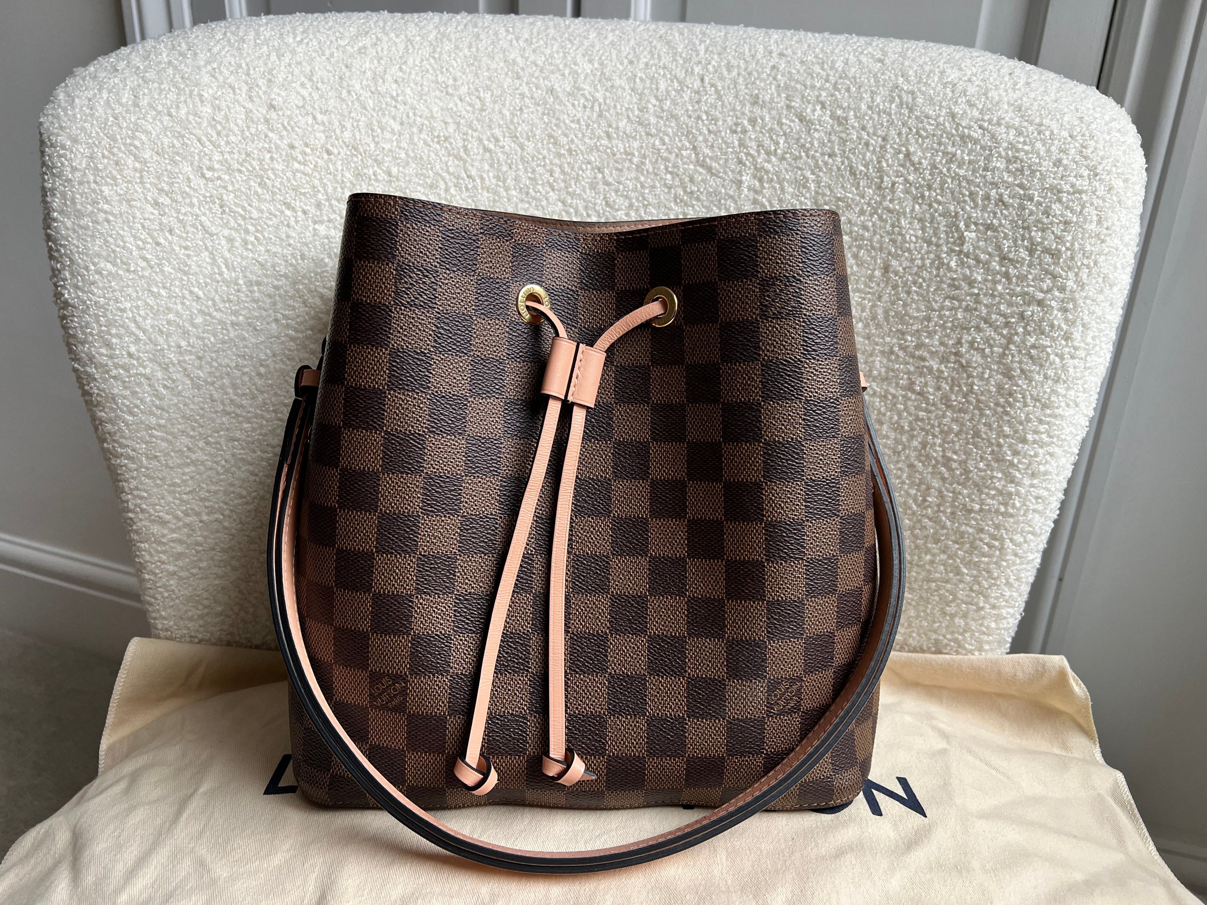 Louis Vuitton Neo Noe Monogram Rose Poudre (RRP £1,560)
