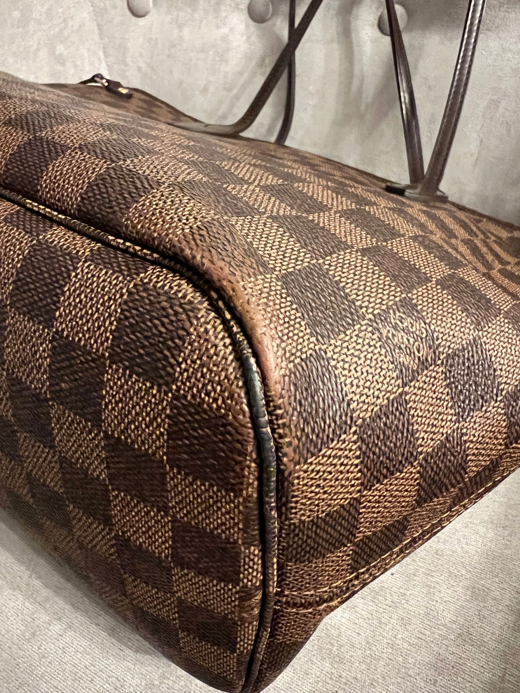Louis Vuitton Neverfull MM Damier Ebene Cherry Interior (RRP £1,410)