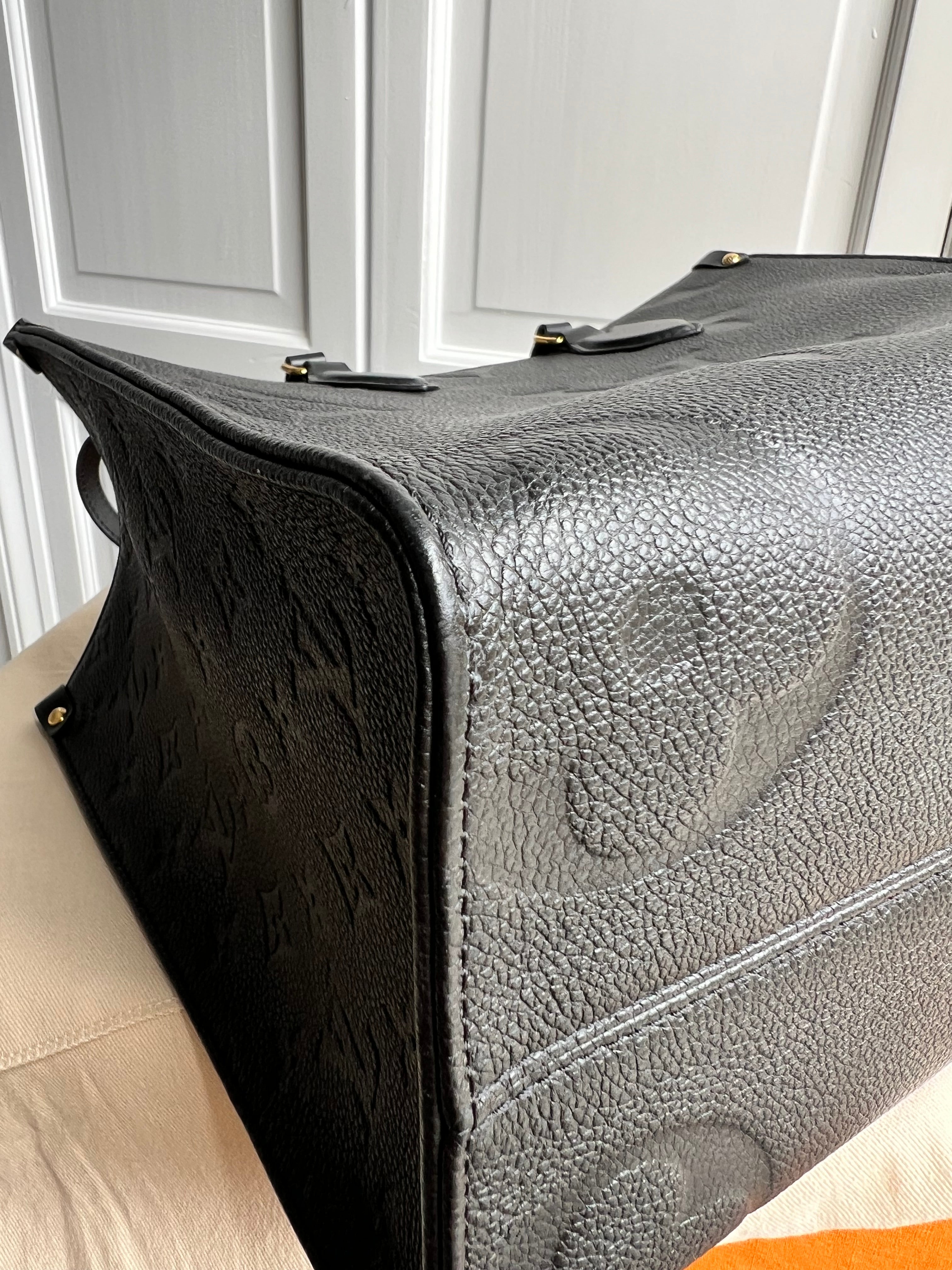 Louis Vuitton On the Go MM Black Empreinte (RRP £2,450)