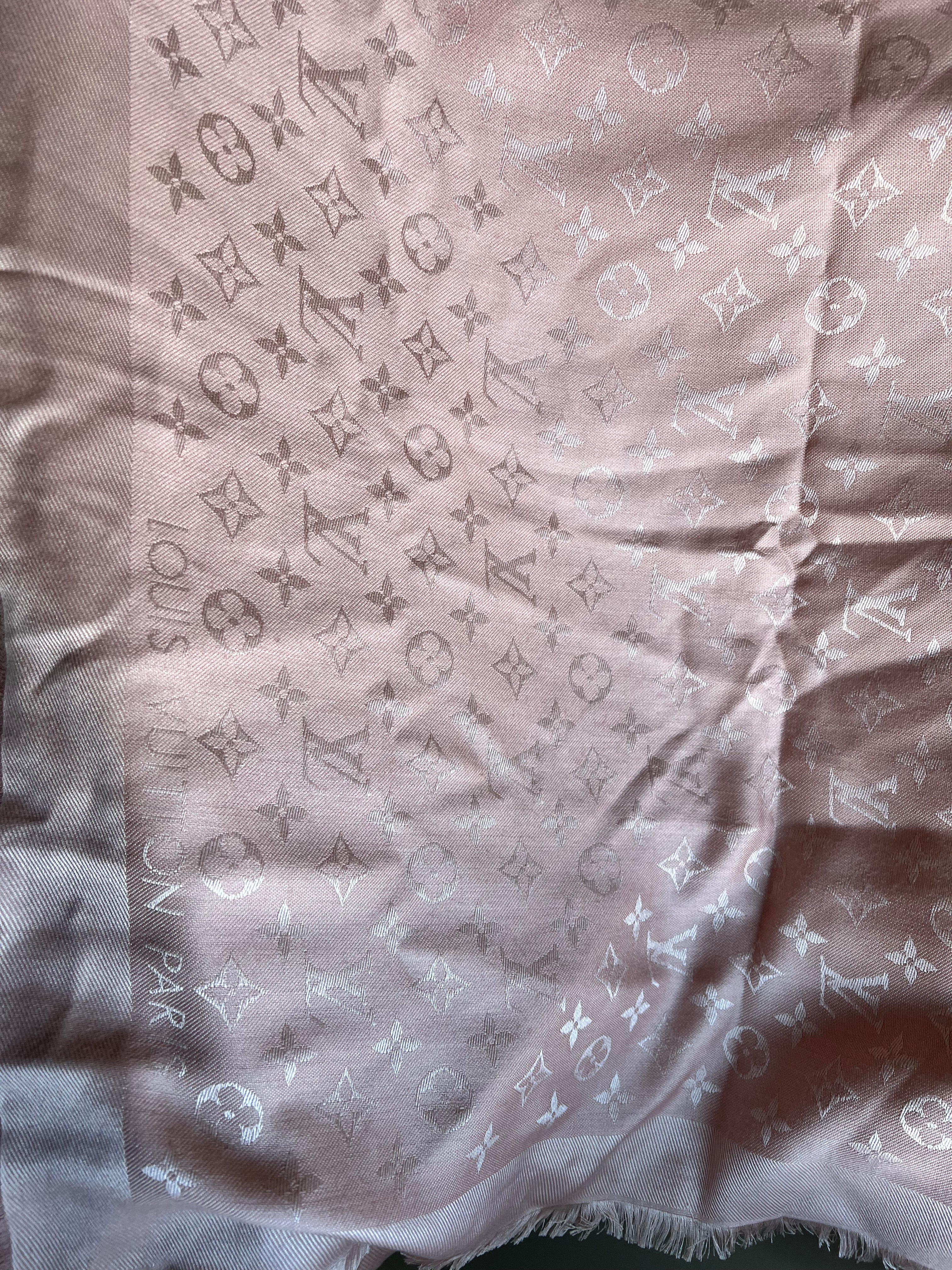 Louis Vuitton Pink Monogram Shawl (RRP £450)