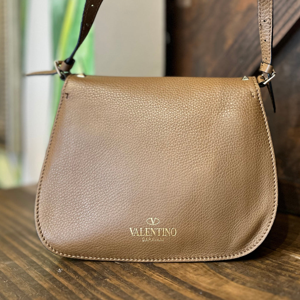 VALENTINO Band Rockstud Grained Calfskin Crossbody Bag ADI1194