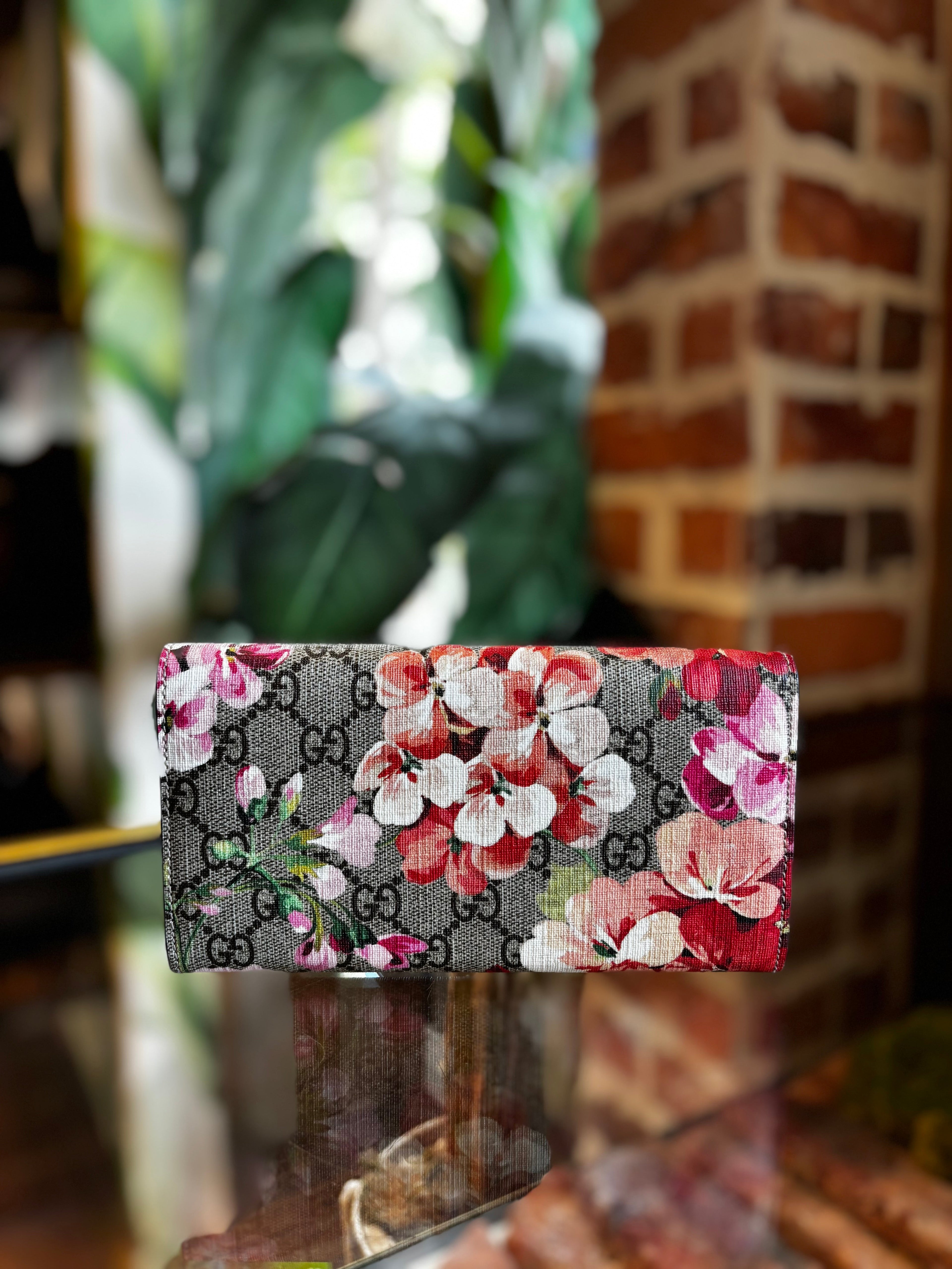 GUCCI Blooms Flap Continental Wallet