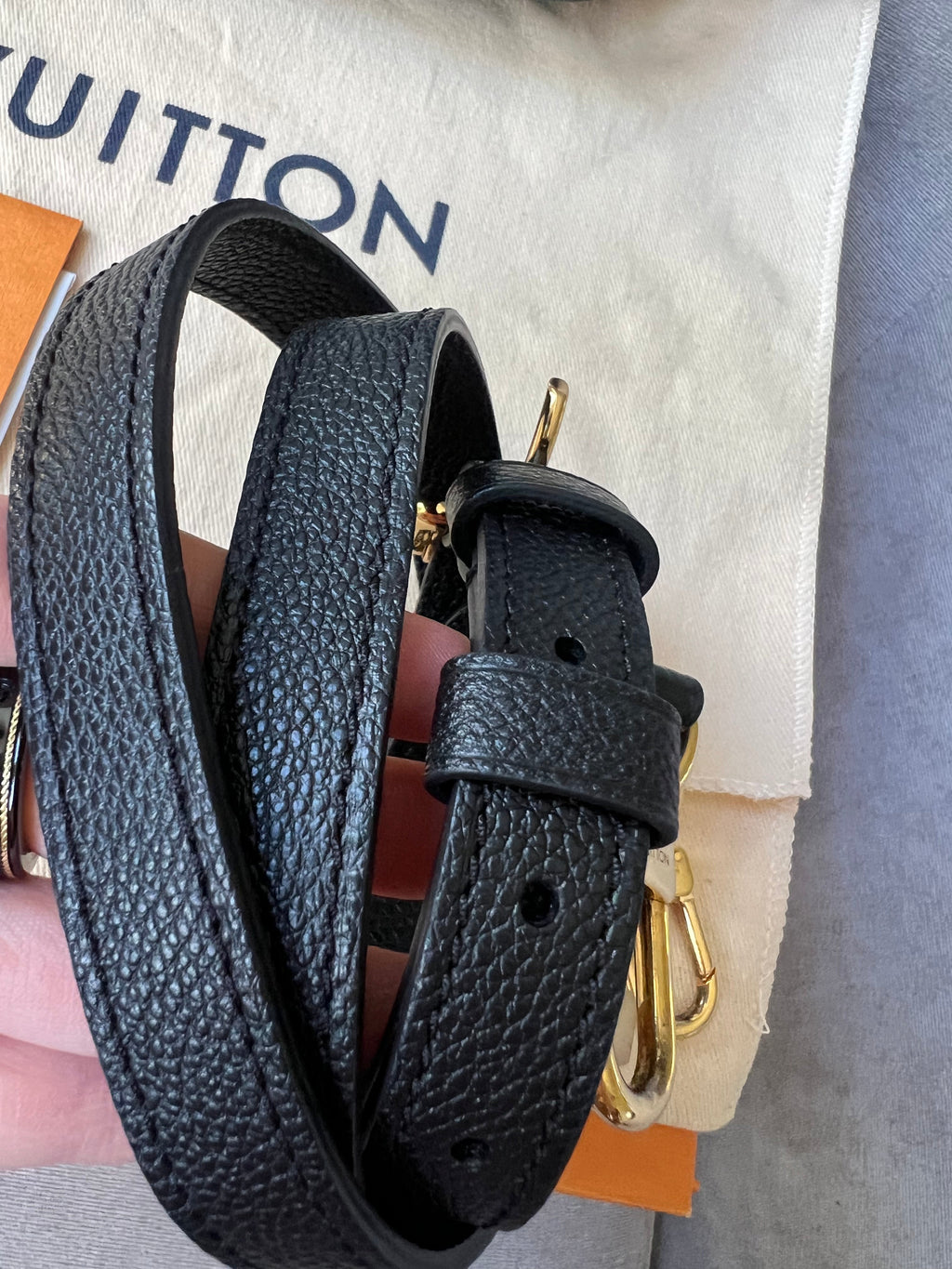 Louis Vuitton Pochette Metis Black Empreinte (RRP £2,110)