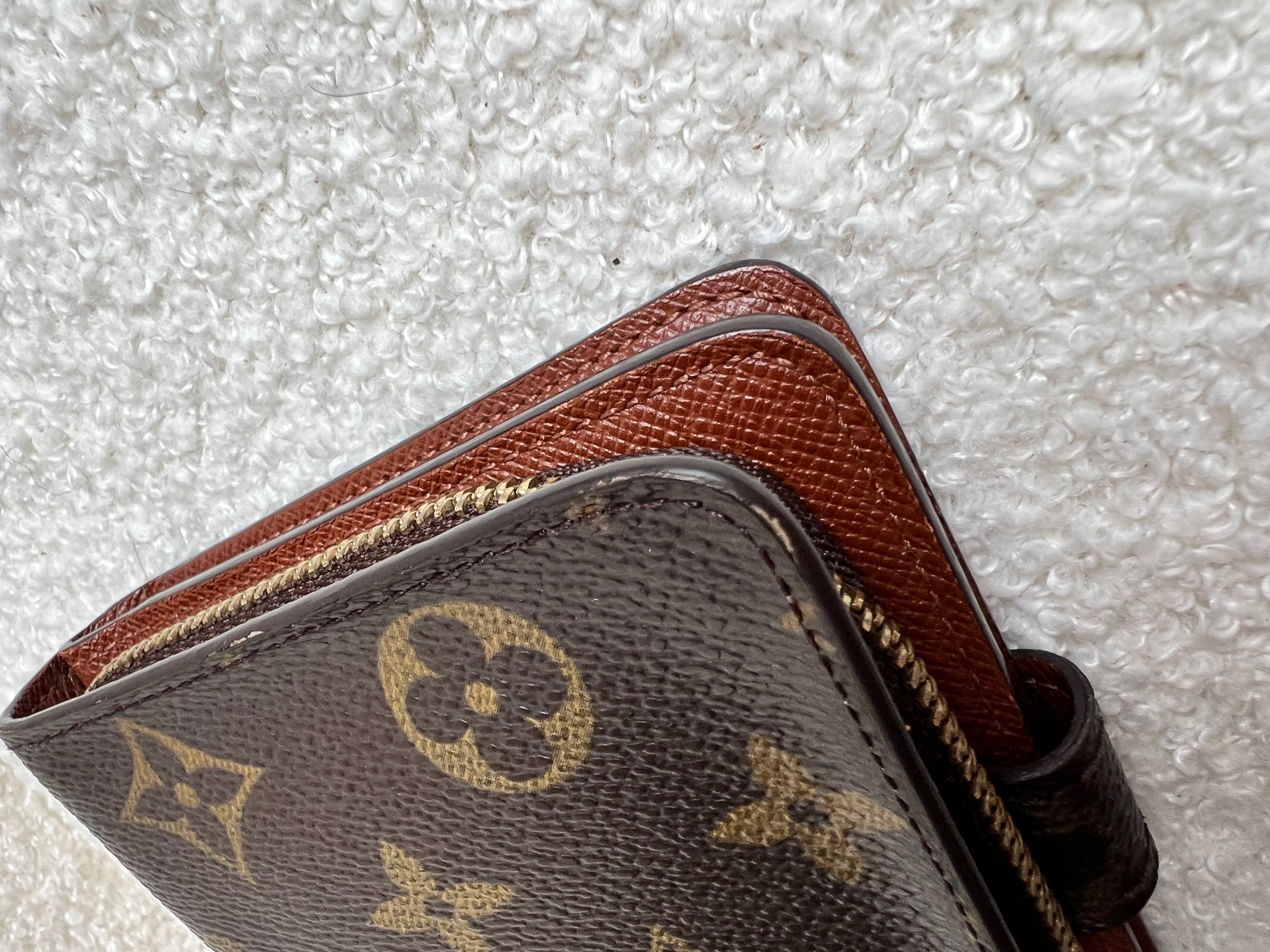Louis Vuitton Monogram Small Bifold Wallet