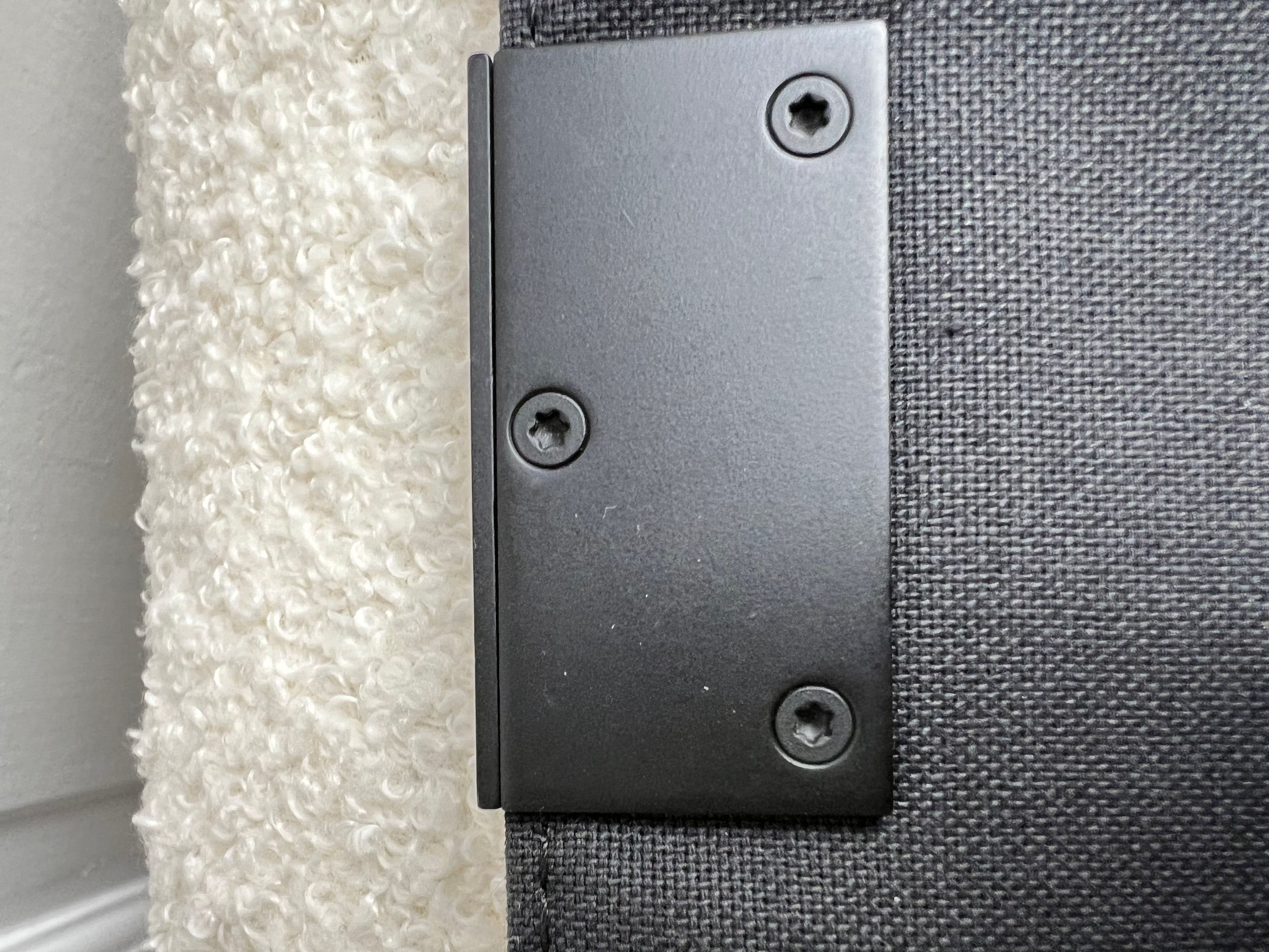 Louis Vuitton PM District Messenger Bag Damier Graphite
