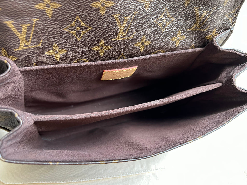 Louis Vuitton Pochette Metis Monogram (RRP £1,970)