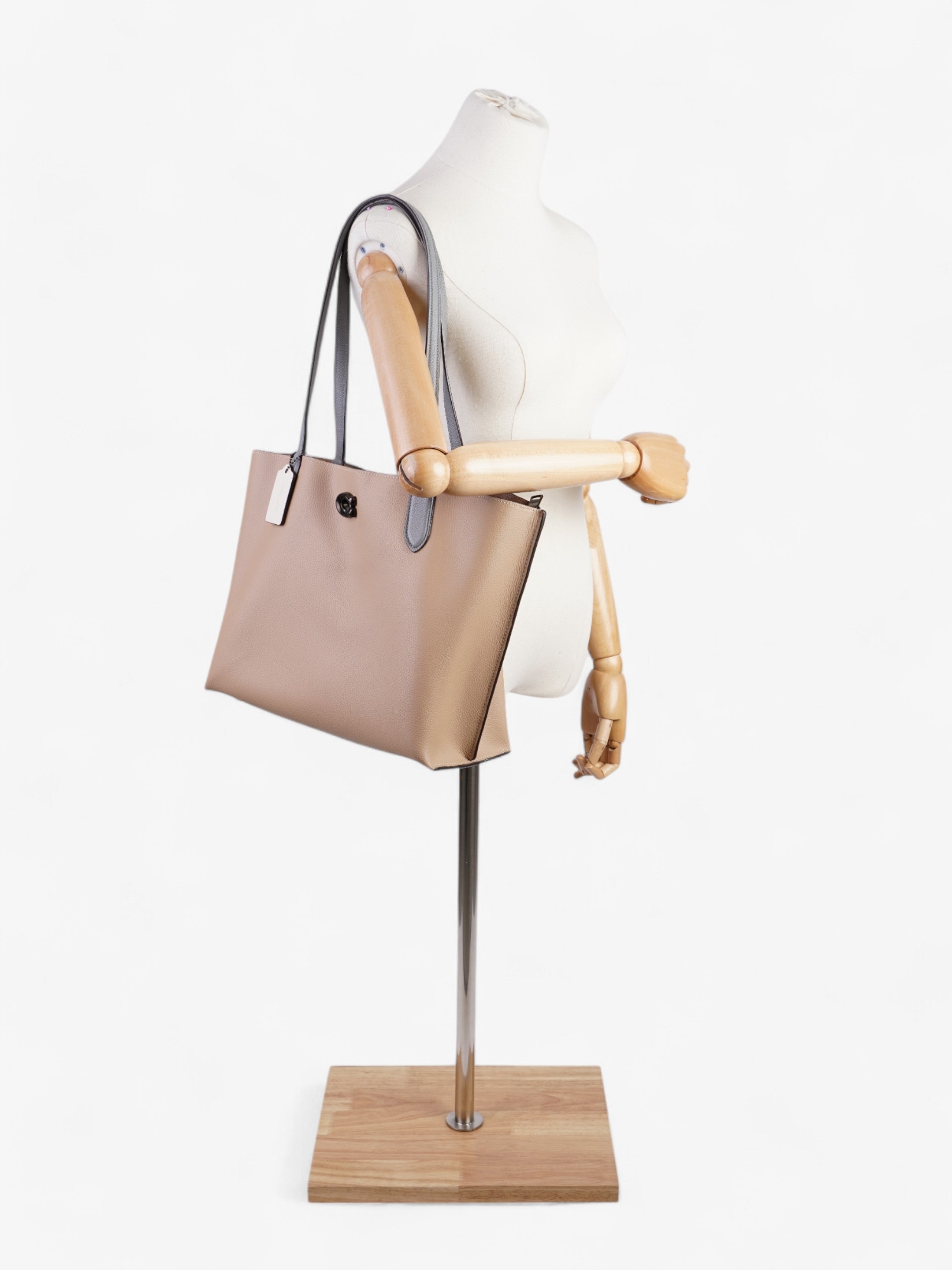 Coach Willow Tote Beige / Grey Leather