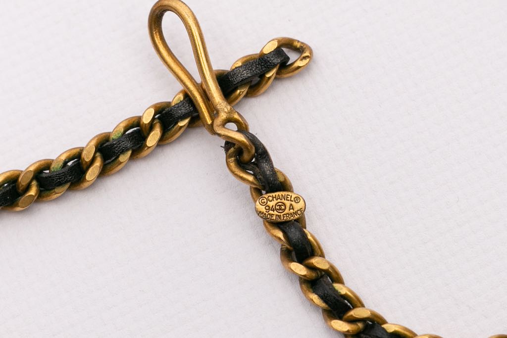 Long collier pompons Chanel Automne 1994